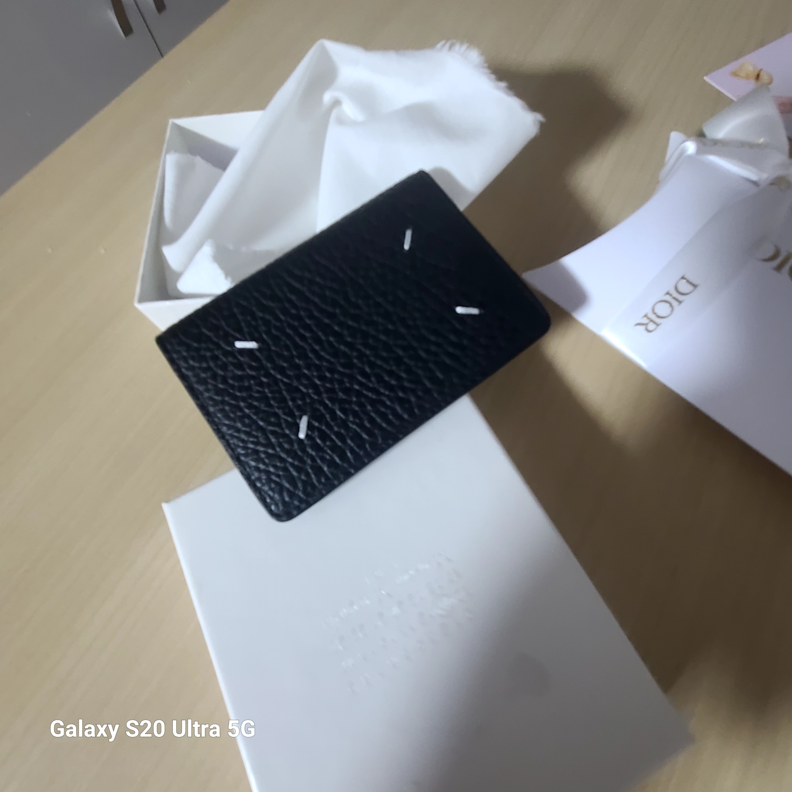 Maison Margiela Bovine Leather Card Holder Black 착용 스타일
