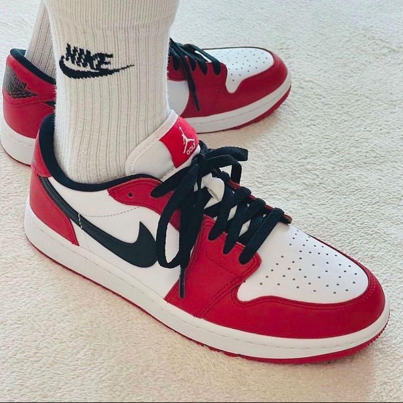 Jordan 1 Low Golf Chicago 착용 스타일 - 5
