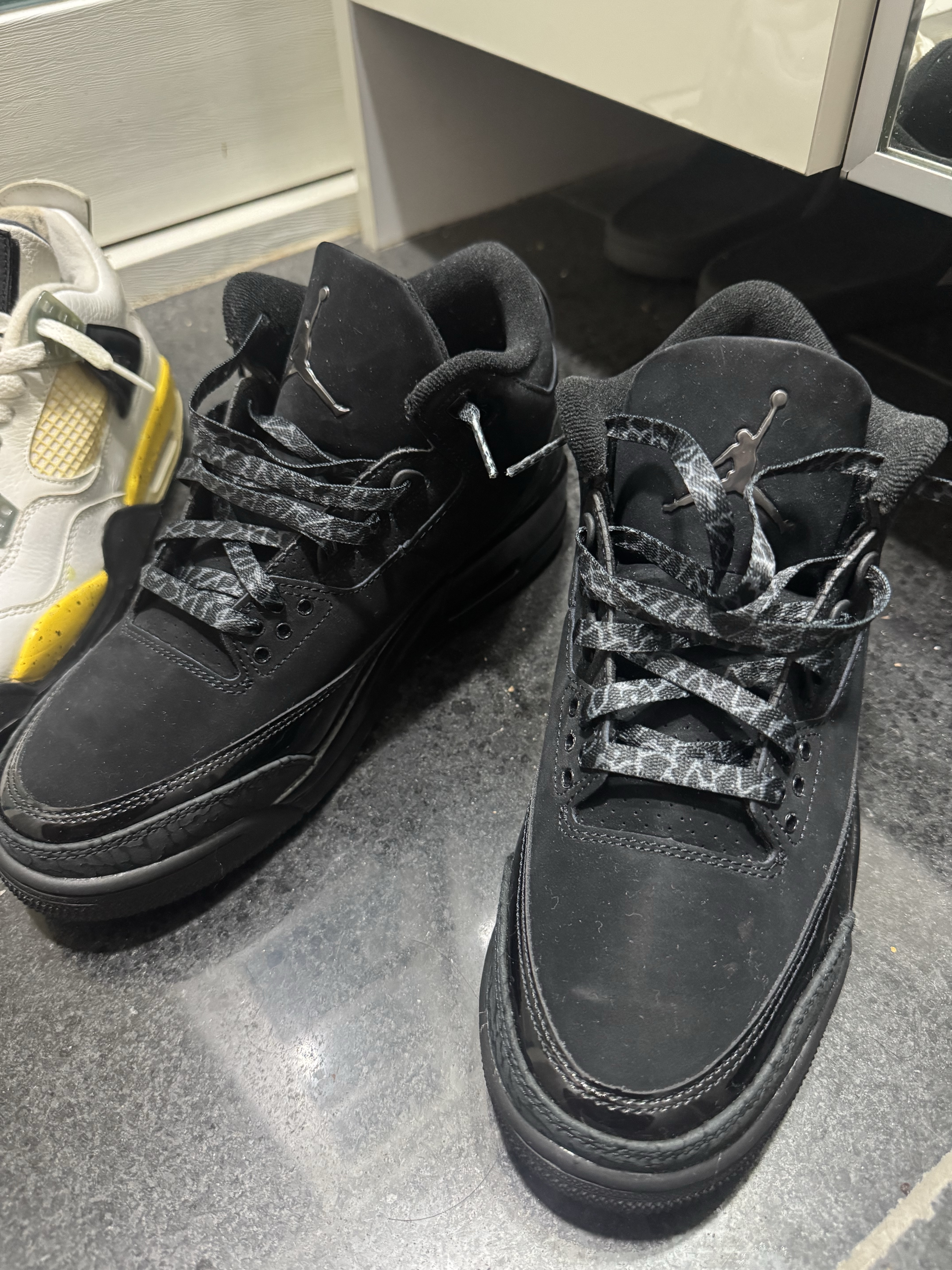 Jordan 3 Retro Black Cat 2025 착용 스타일