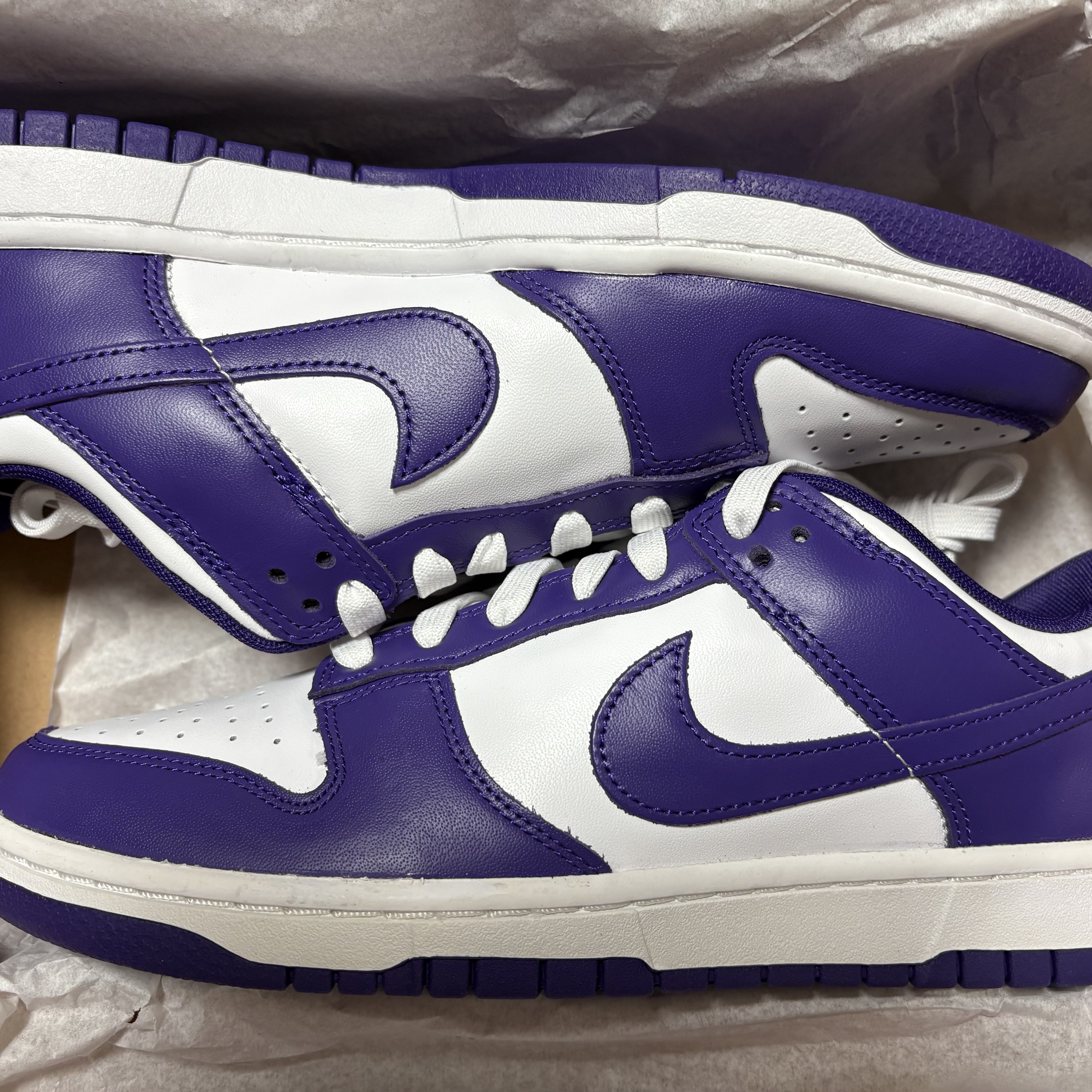 Nike Dunk Low Retro Championship Court Purple 착용 스타일 - 2