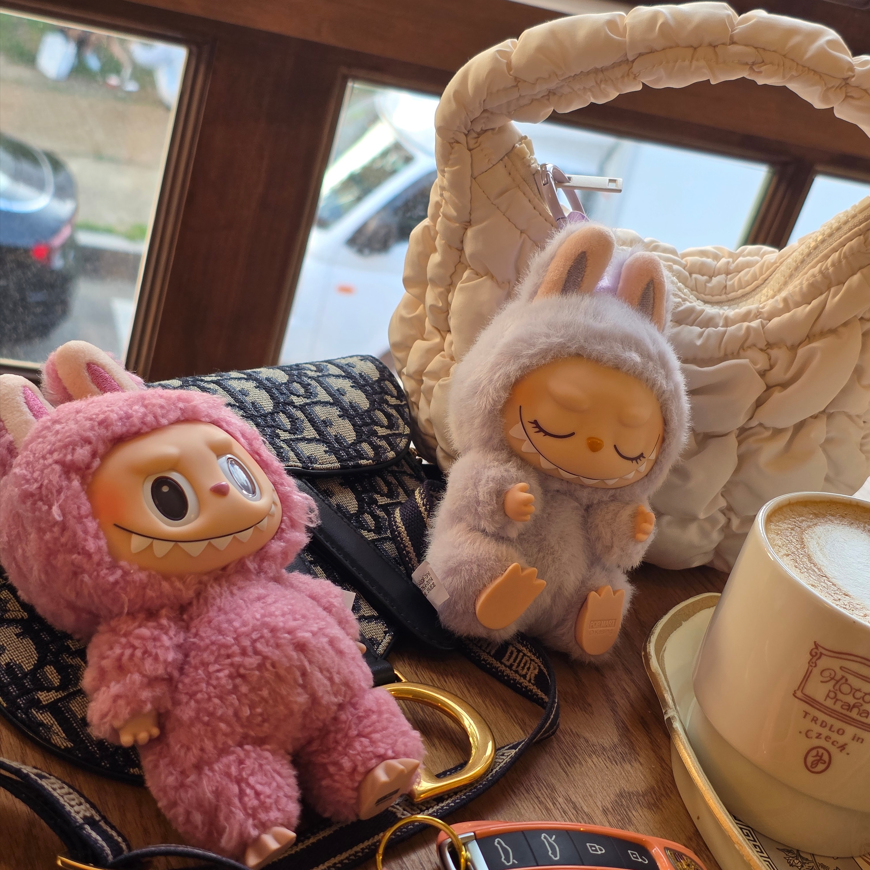 Pop Mart Labubu Let's Play Together Doll Series Zizi Keyring (Opened Case), Pop Mart Labubu The Monsters Labubu Tasty Macarons Series Lyche Berry Keyring (Opened Case) 착용 스타일