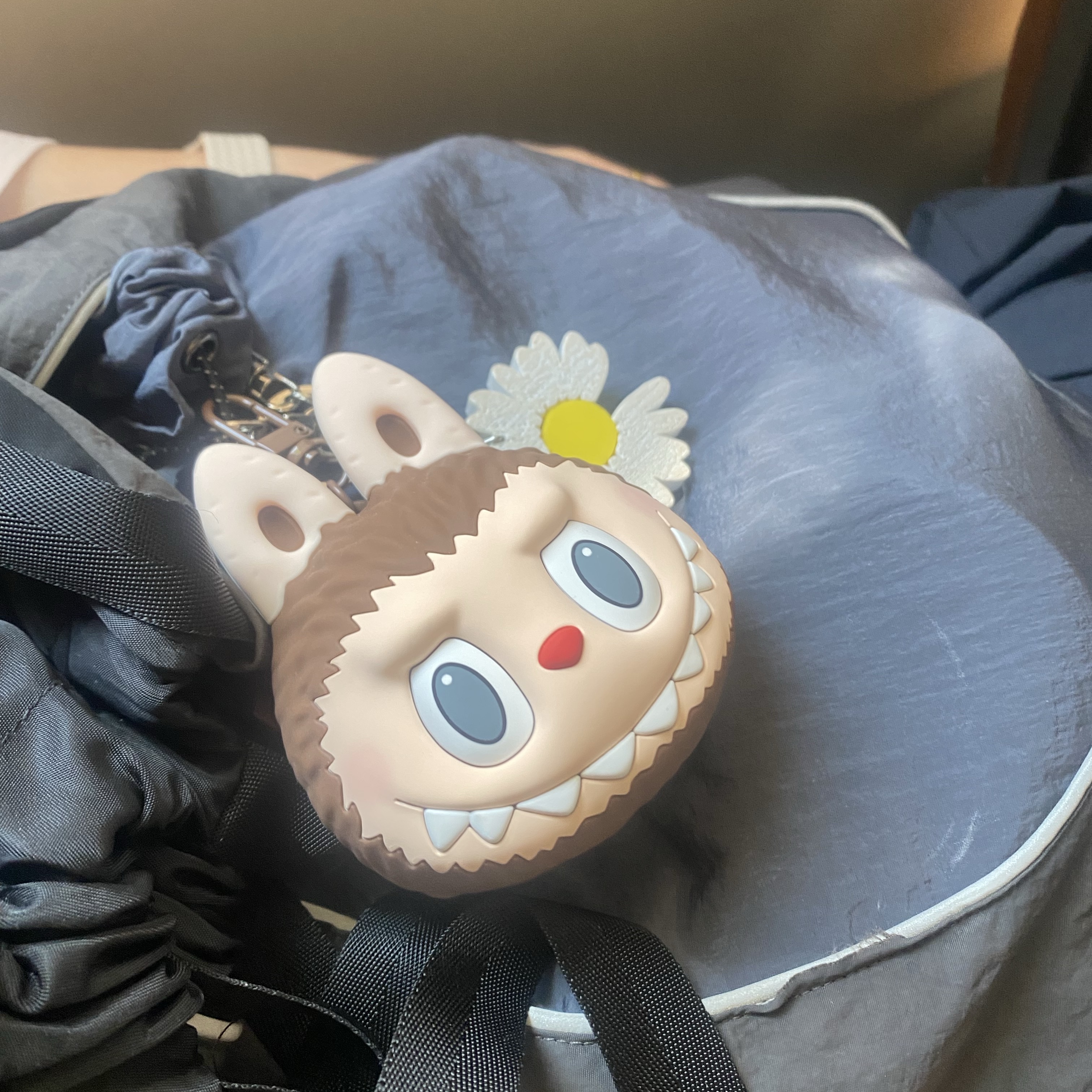 Pop Mart Labubu Original Silicone Earphone Bag Brown 착용 스타일
