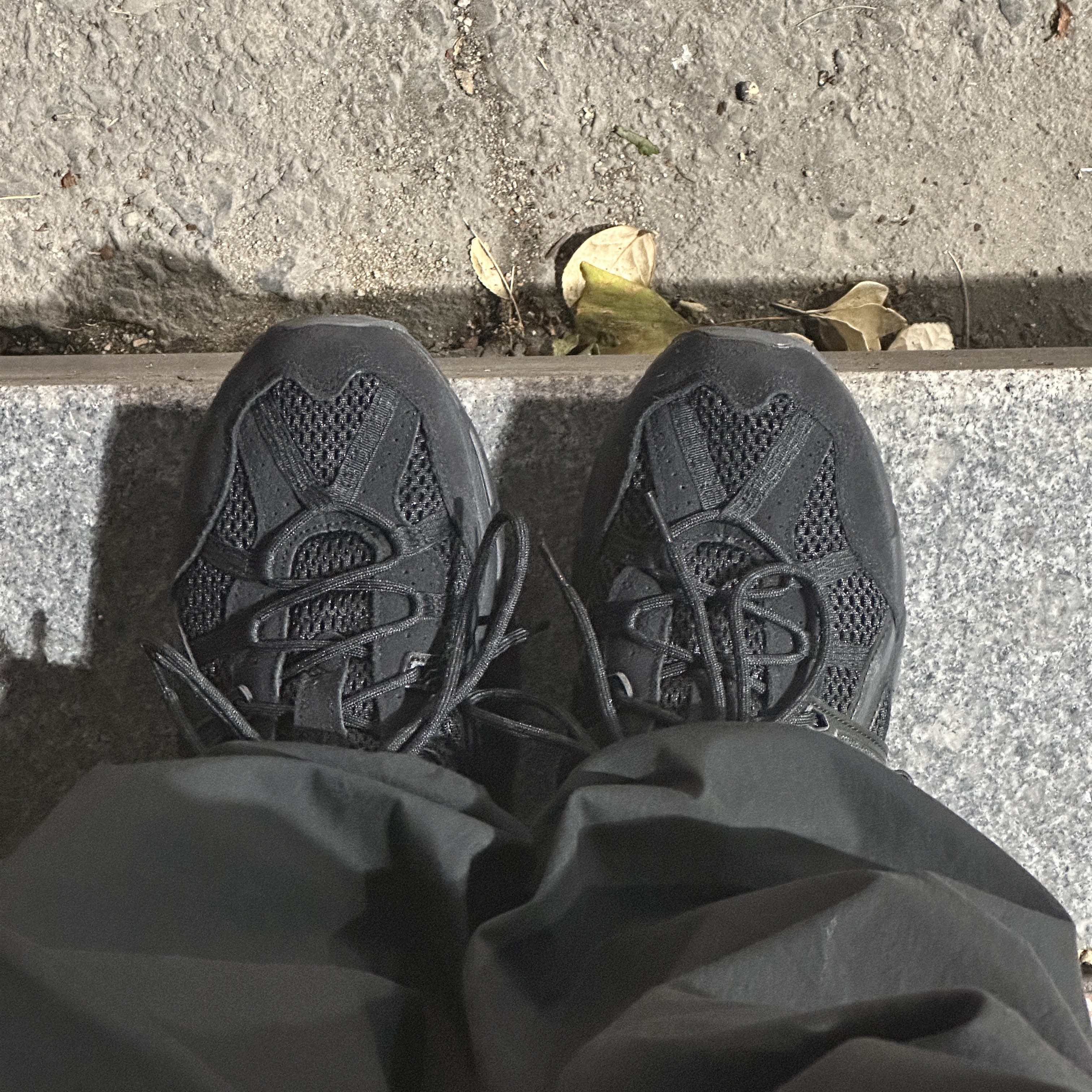 Asics Gel-Sonoma 15-50 Black 착용 스타일