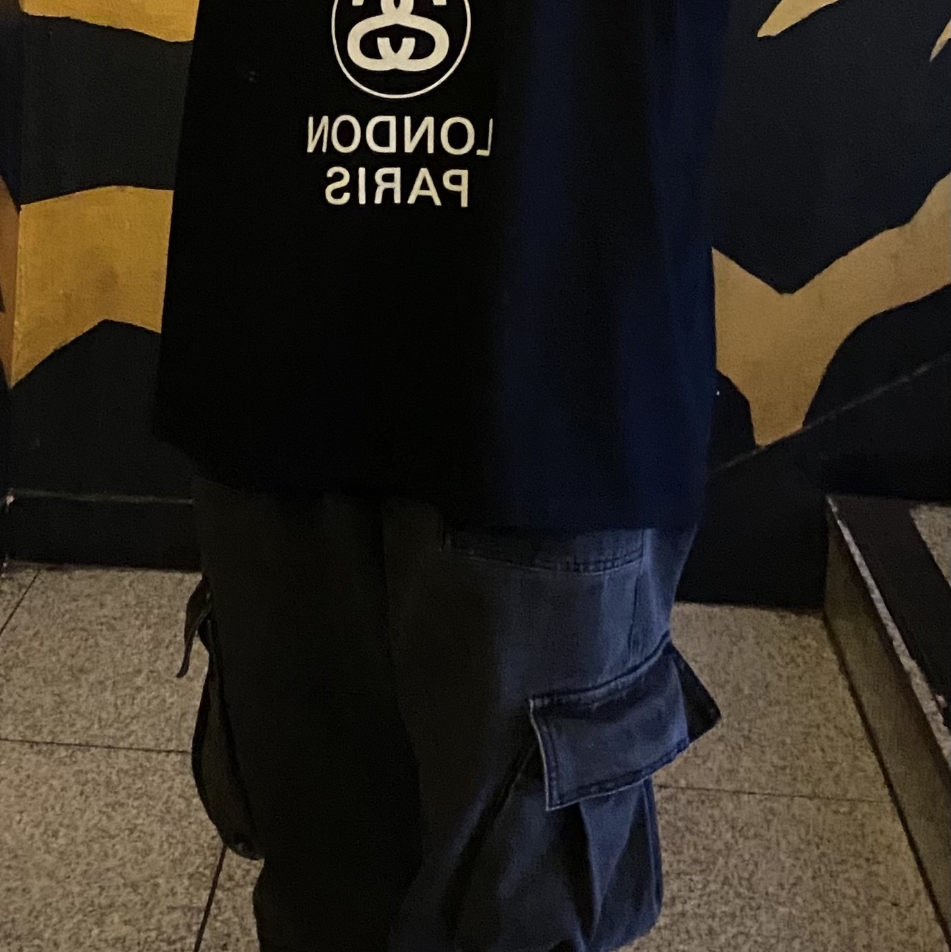 Stussy World Tour T-Shirt Black 2024,2025 착용 스타일