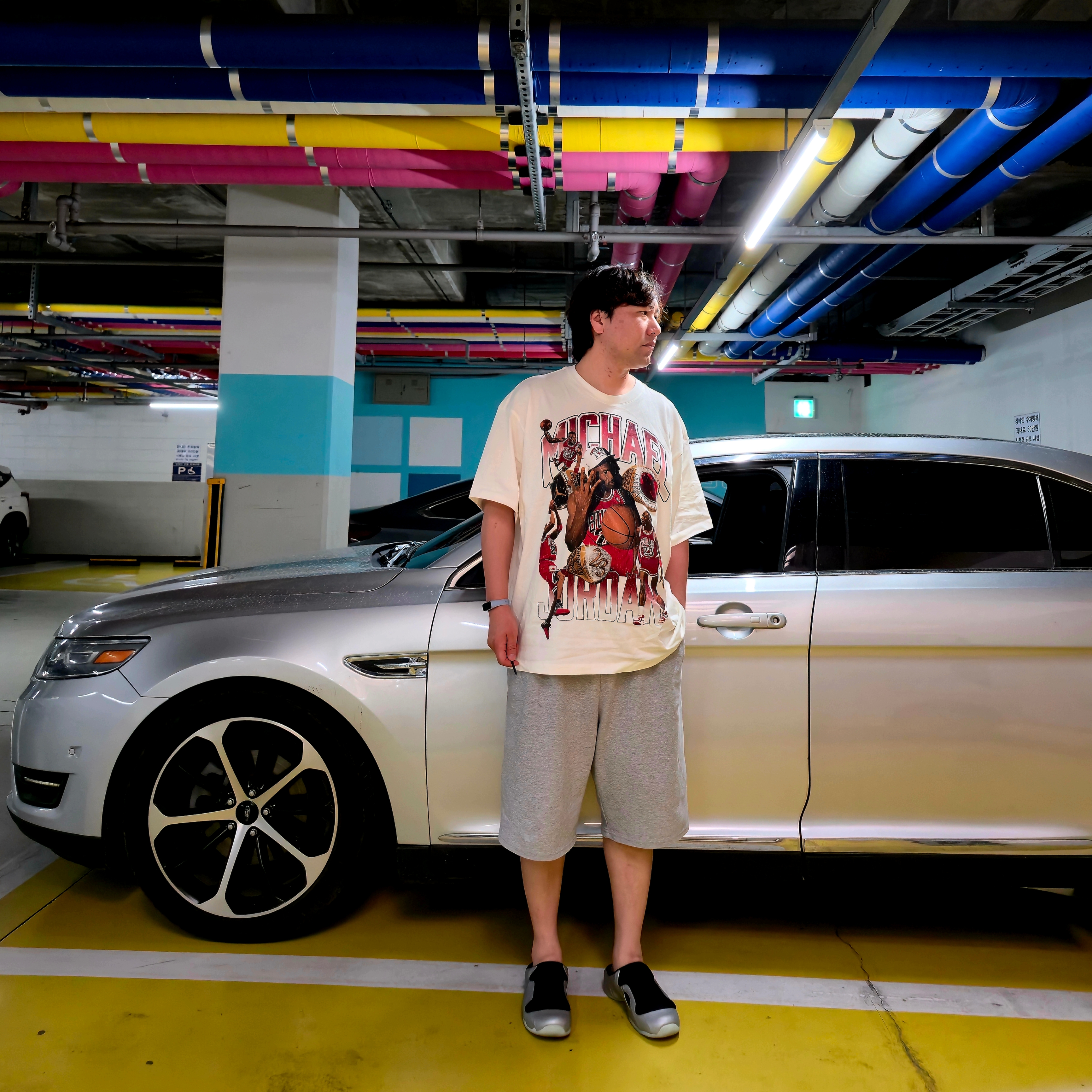 Jordan Flight Essentials Oversized T-Shirt Sail Varsity Red - Asia, Nike Clogposite Chrome and Black 착용 스타일