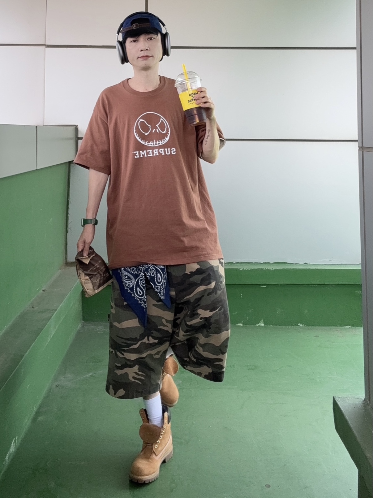 Timberland Premium 6 inch Waterproof Boot Wheat Nubuck - Medium, SLOW RECORD HOUSE Carpenter Bermuda Wide Camo Pants Vintage Green 착용 스타일 - 3