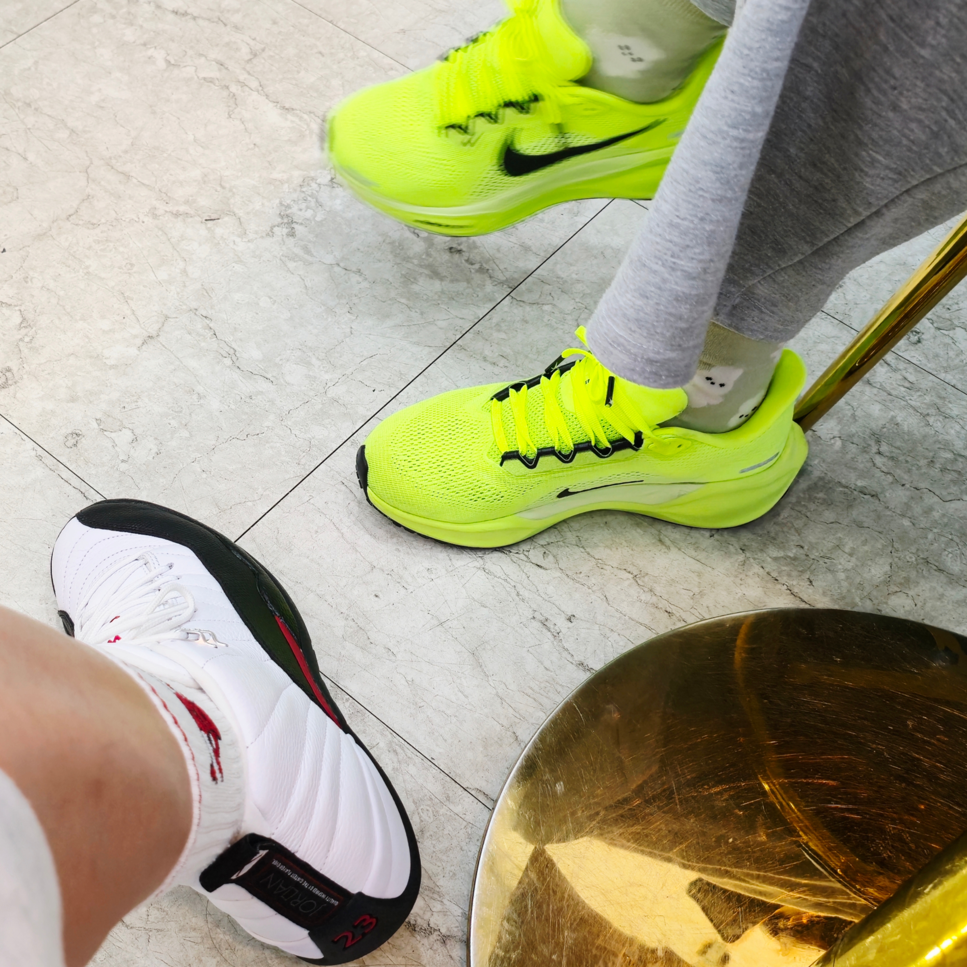 Nike Air Zoom Pegasus 41 Volt Barely Volt 착용 스타일