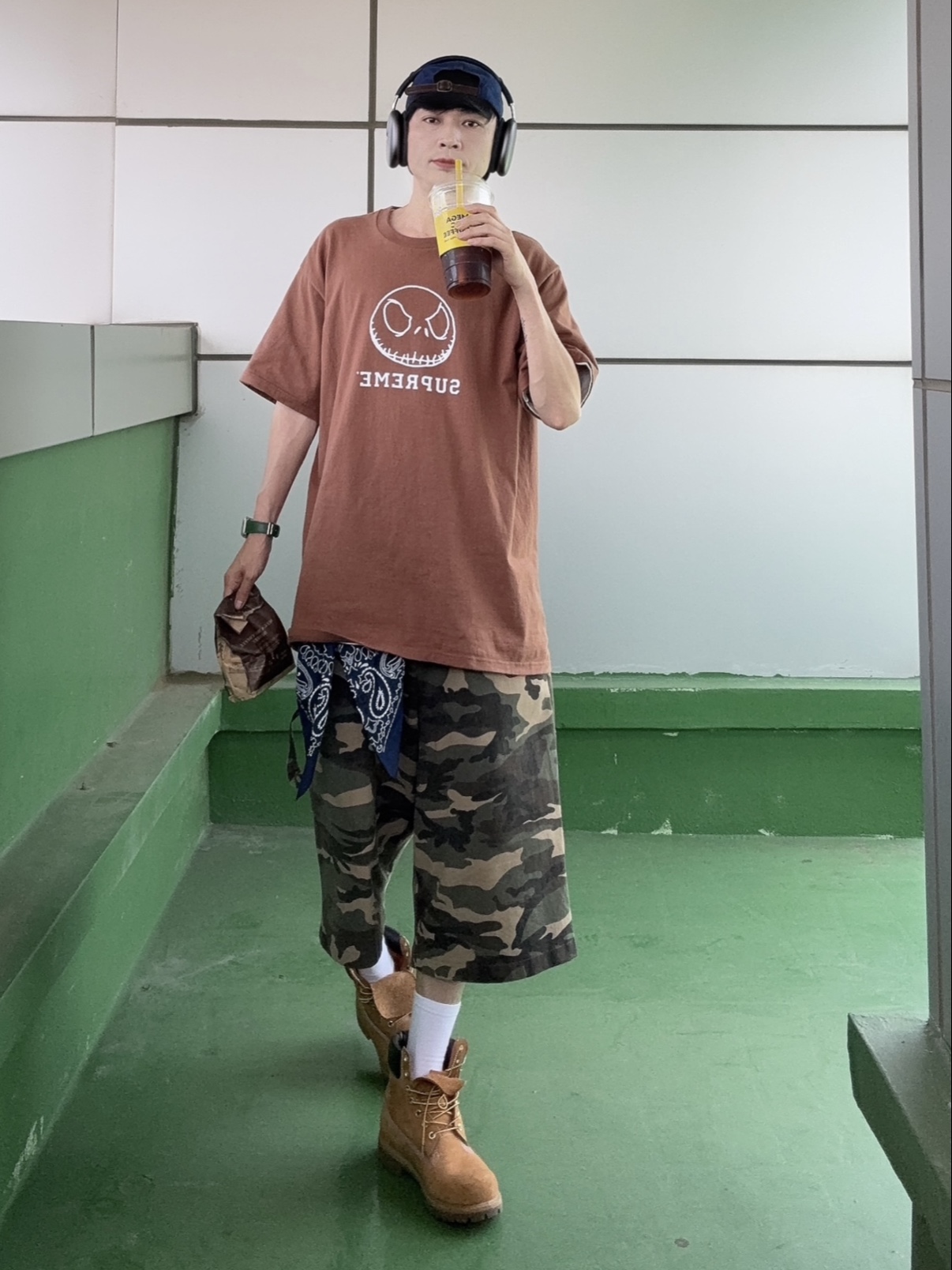 Timberland Premium 6 inch Waterproof Boot Wheat Nubuck - Medium, SLOW RECORD HOUSE Carpenter Bermuda Wide Camo Pants Vintage Green 착용 스타일 - 2