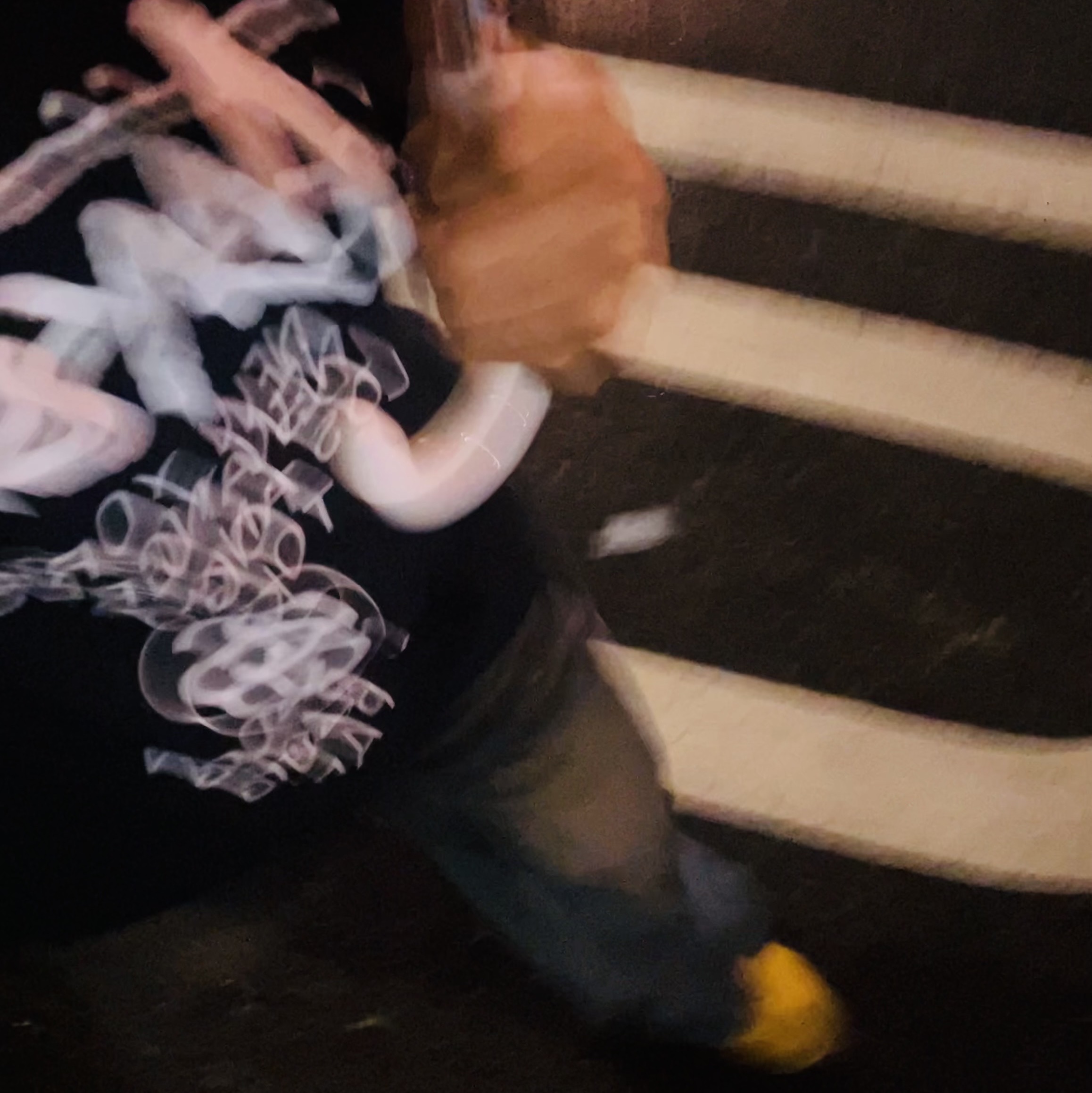 Stussy World Tour T-Shirt Black 2024,2025, Onitsuka Tiger Mexico 66 Yellow Black 착용 스타일