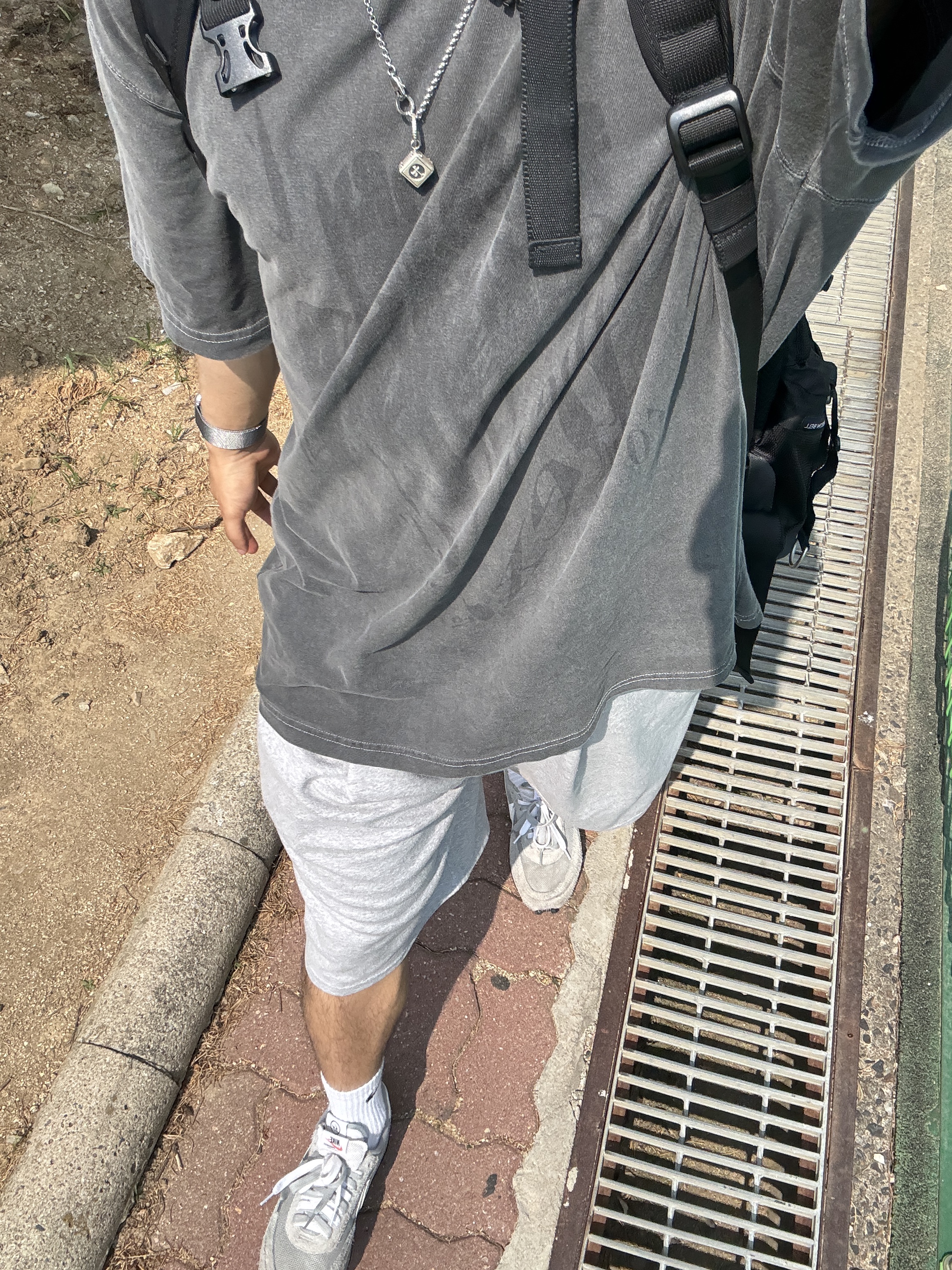 Nike x Sacai x Fragment LDWaffle Light Smoke Grey, [프리오더] Polyteru 925 Silver Pendant Dice 착용 스타일