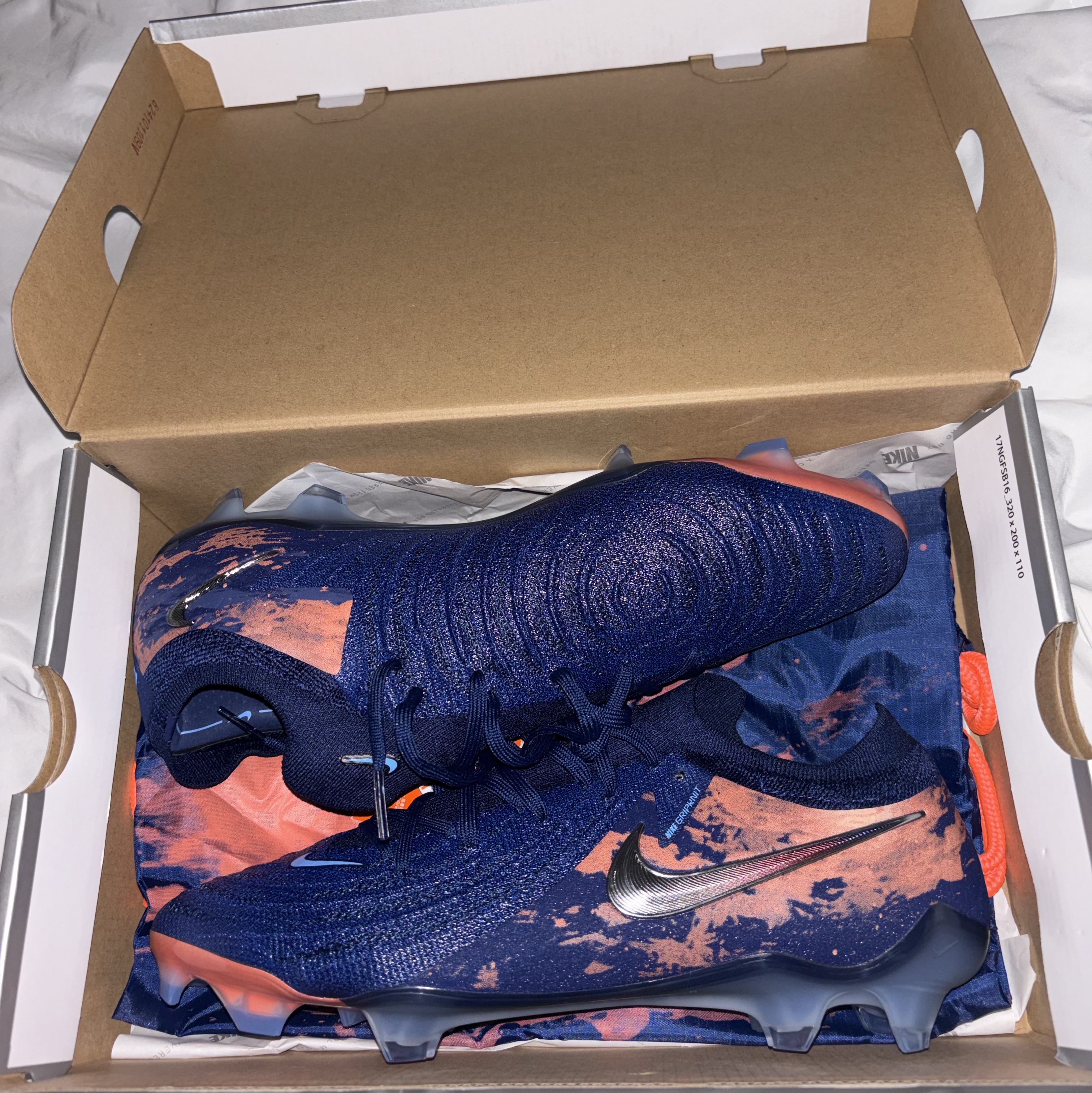 Nike Phantom GX 2 Elite Erling Haaland Force9 FG Blue Void Chrome 착용 스타일