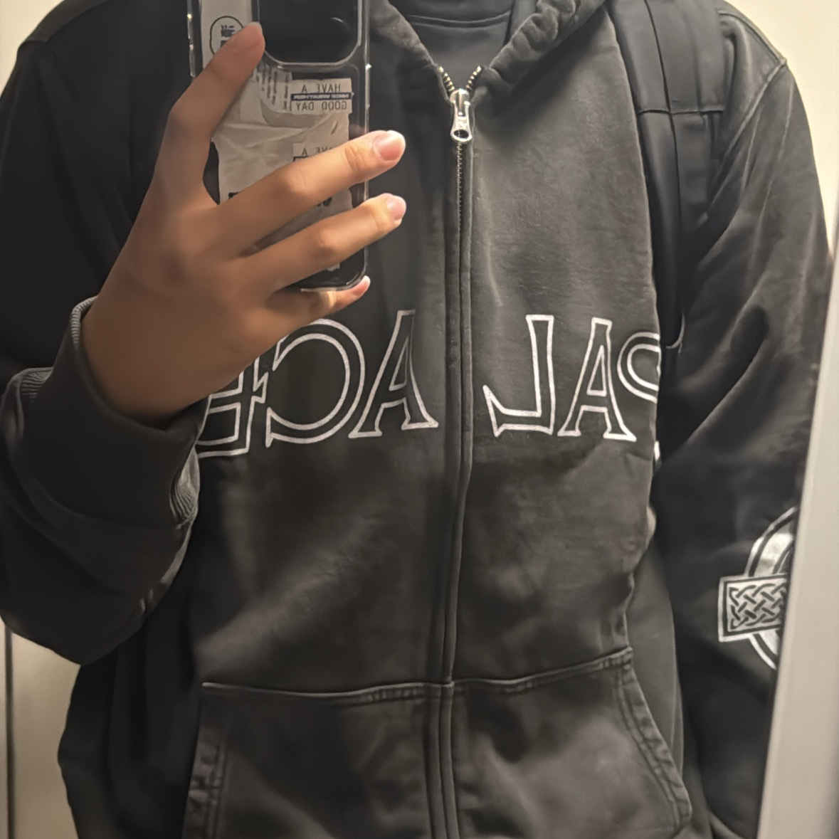 Palace Celtic Zip Hood Black - 24FW 착용 스타일