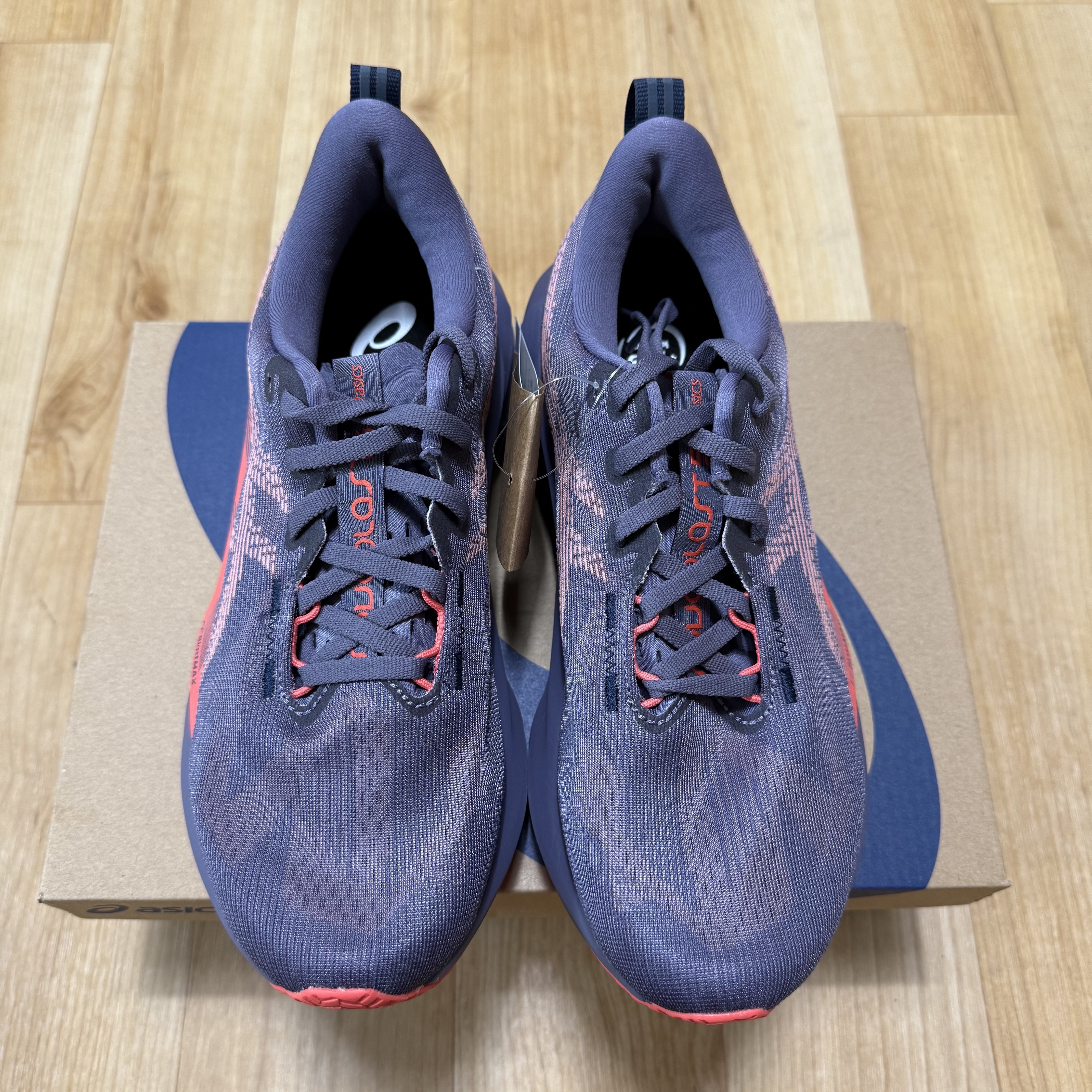 (W) Asics Novablast 5 Greyish Purple Coral Reef 착용 스타일 - 1