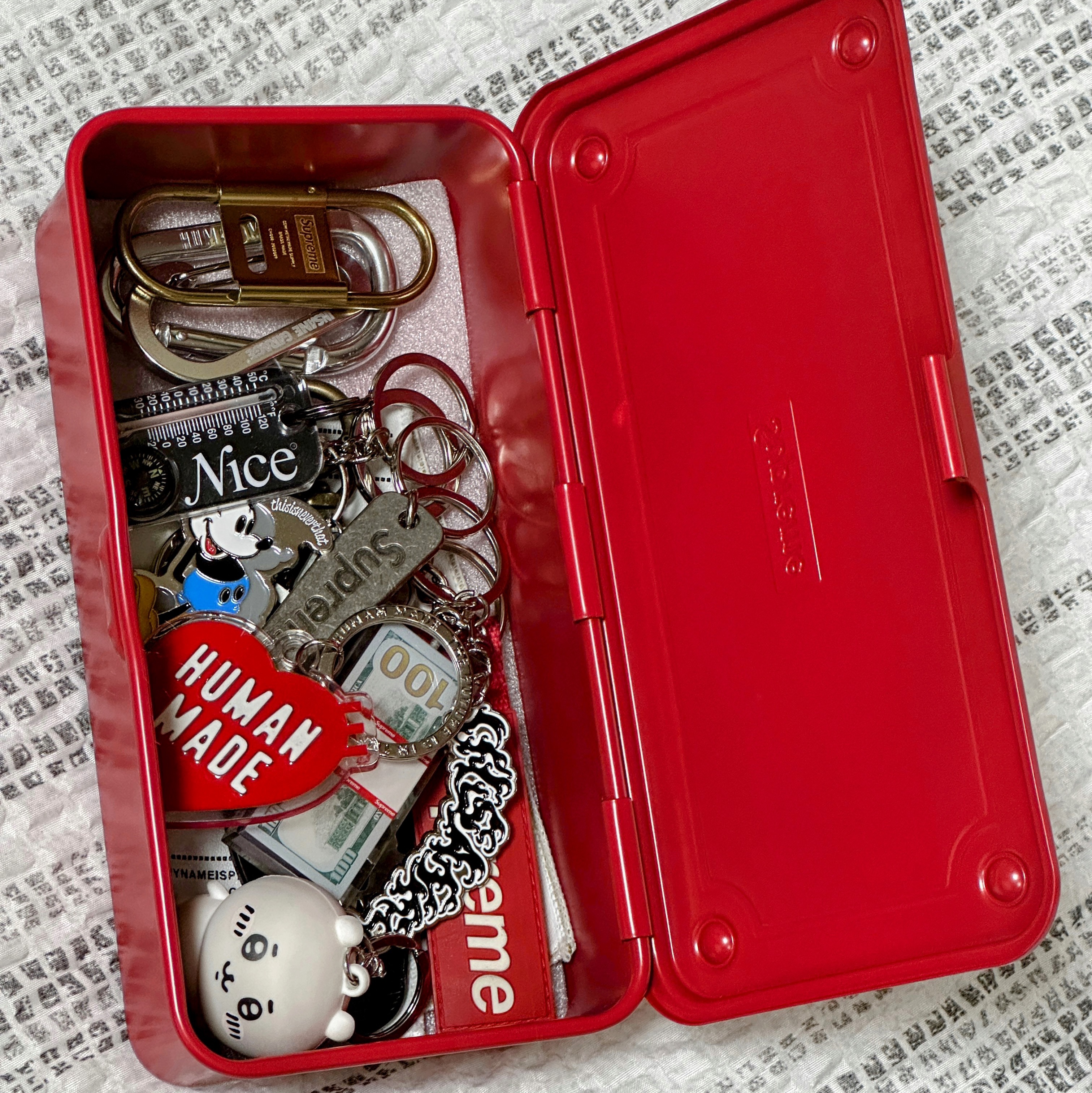 Supreme x Toyo Steel T-190 Mini Toolbox Red - 25SS 착용 스타일
