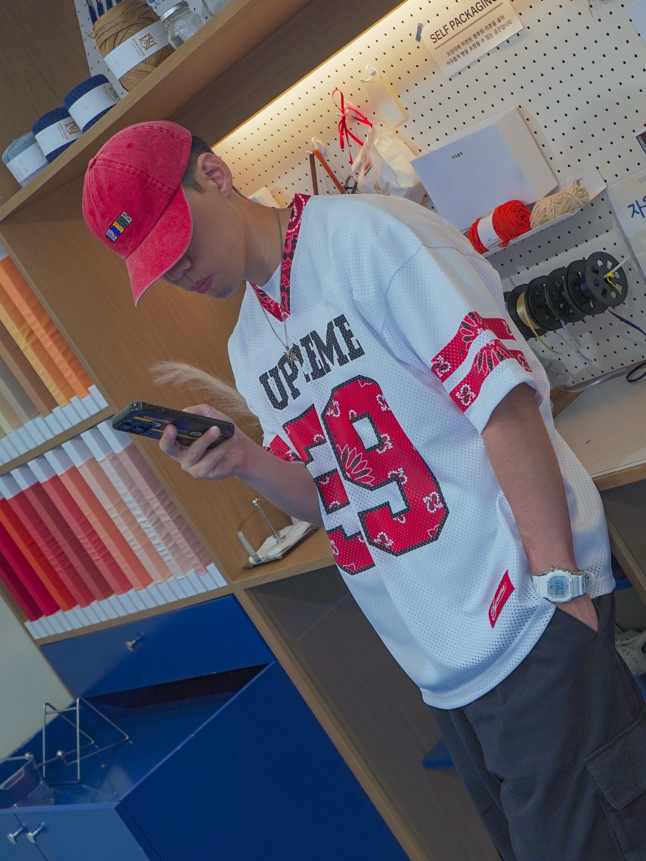 Supreme Bandana Football Jersey White - 25SS 착용 스타일