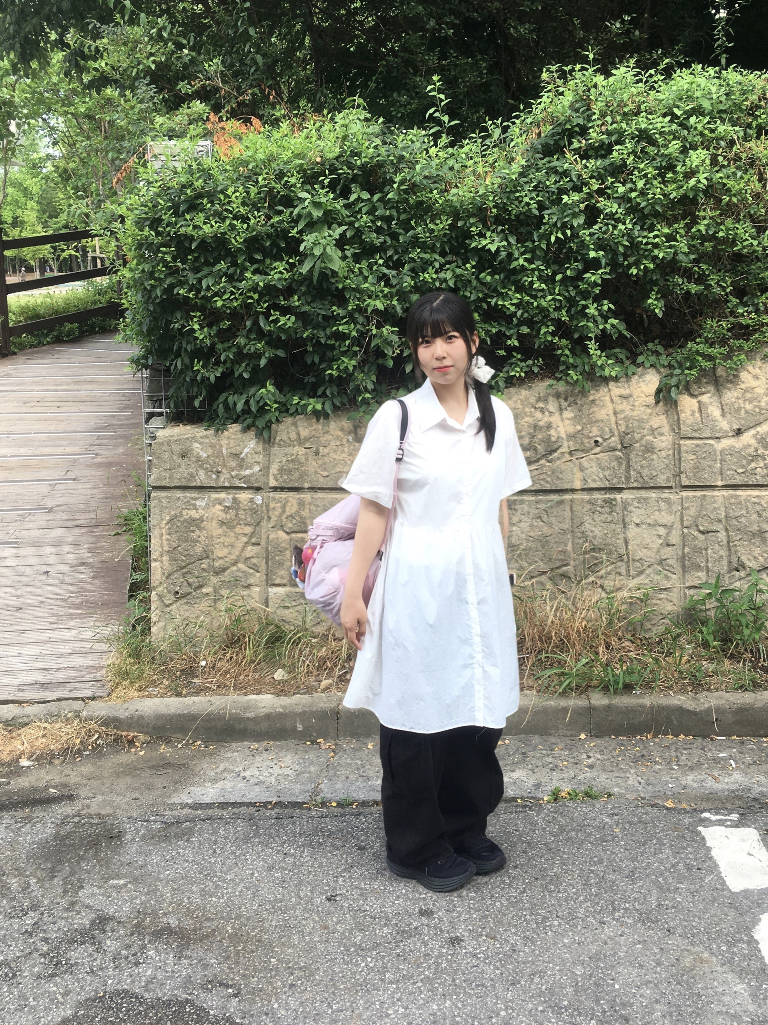 Arc'teryx Heliad 15 Backpack Pink Glow 착용 스타일