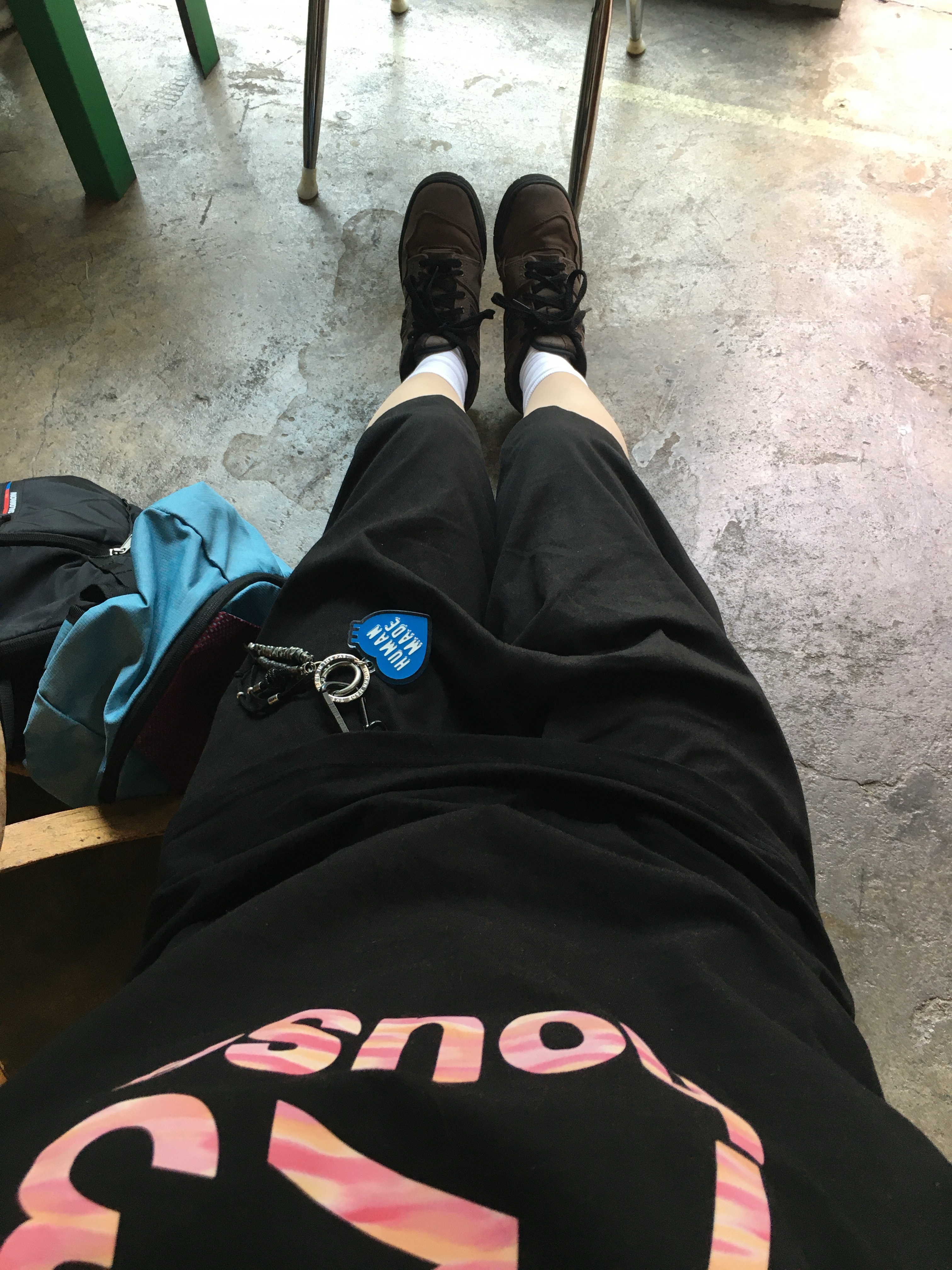 New Balance x Thisisneverthat 550 Brown Black, Human Made Acrylic Heart Keyring Blue 착용 스타일 - 3