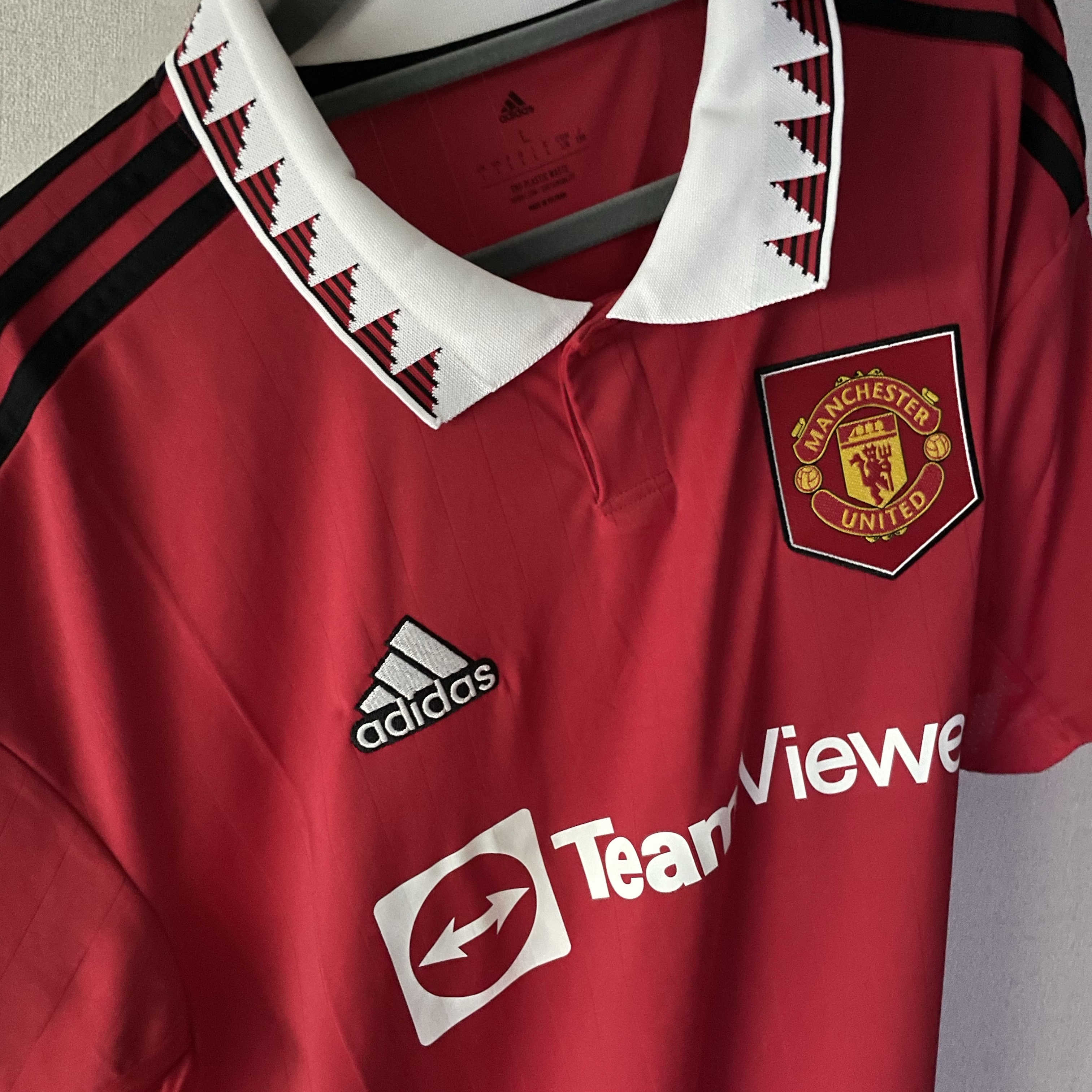 Adidas Manchester United 2022/23 Home Jersey Real Red - US Sizing (Non Marking Ver.) 착용 스타일 - 1