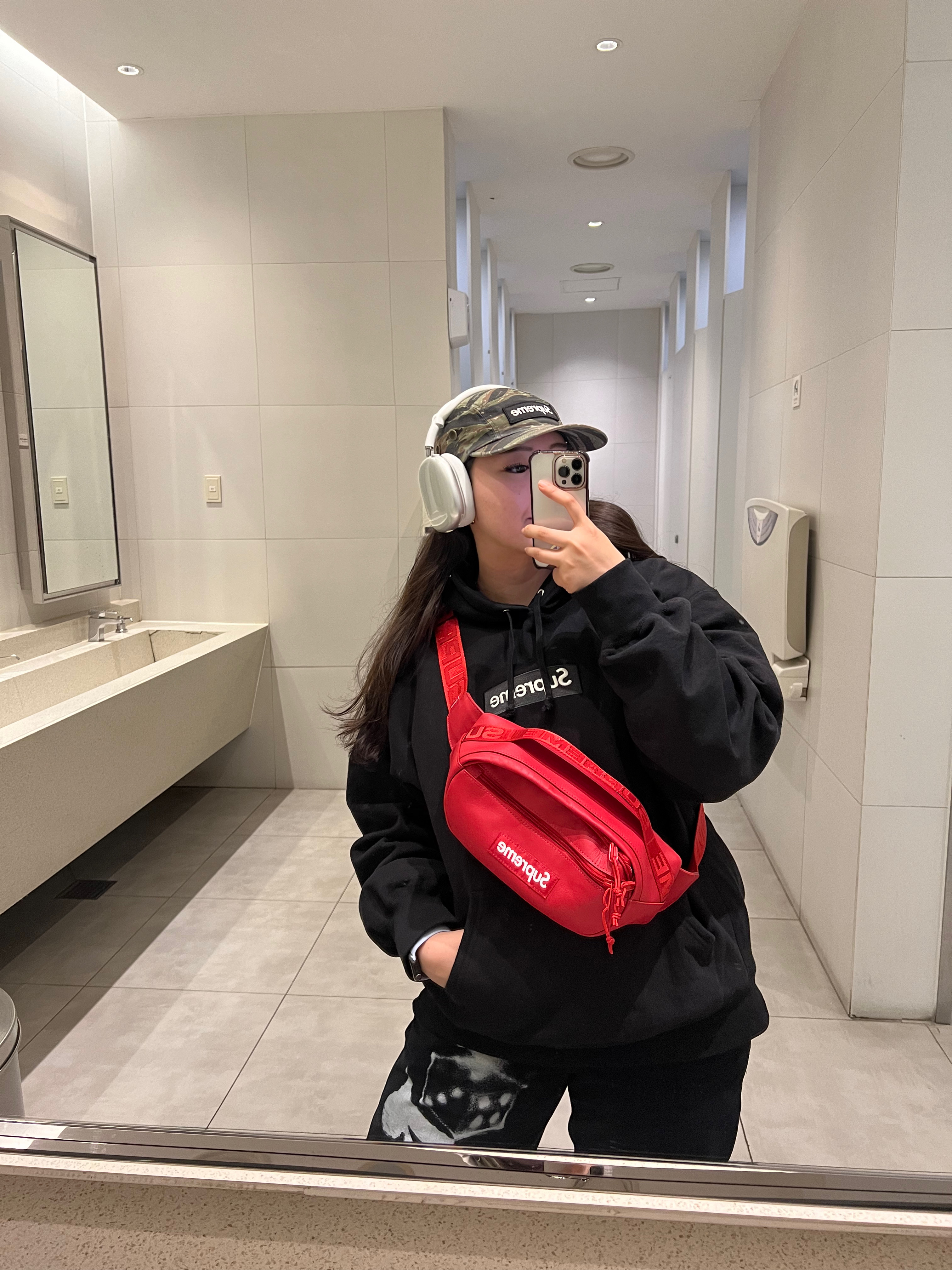 Supreme Military Camp Cap Olive Tiger Camo - 24SS, Apple AirPods Max Lightning Silver (Korean Ver.) 착용 스타일 - 1