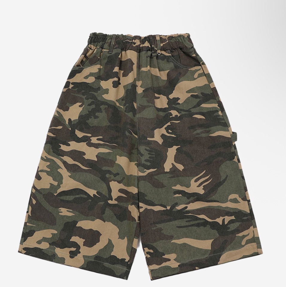 SLOW RECORD HOUSE Carpenter Bermuda Wide Camo Pants Vintage Green 착용 스타일