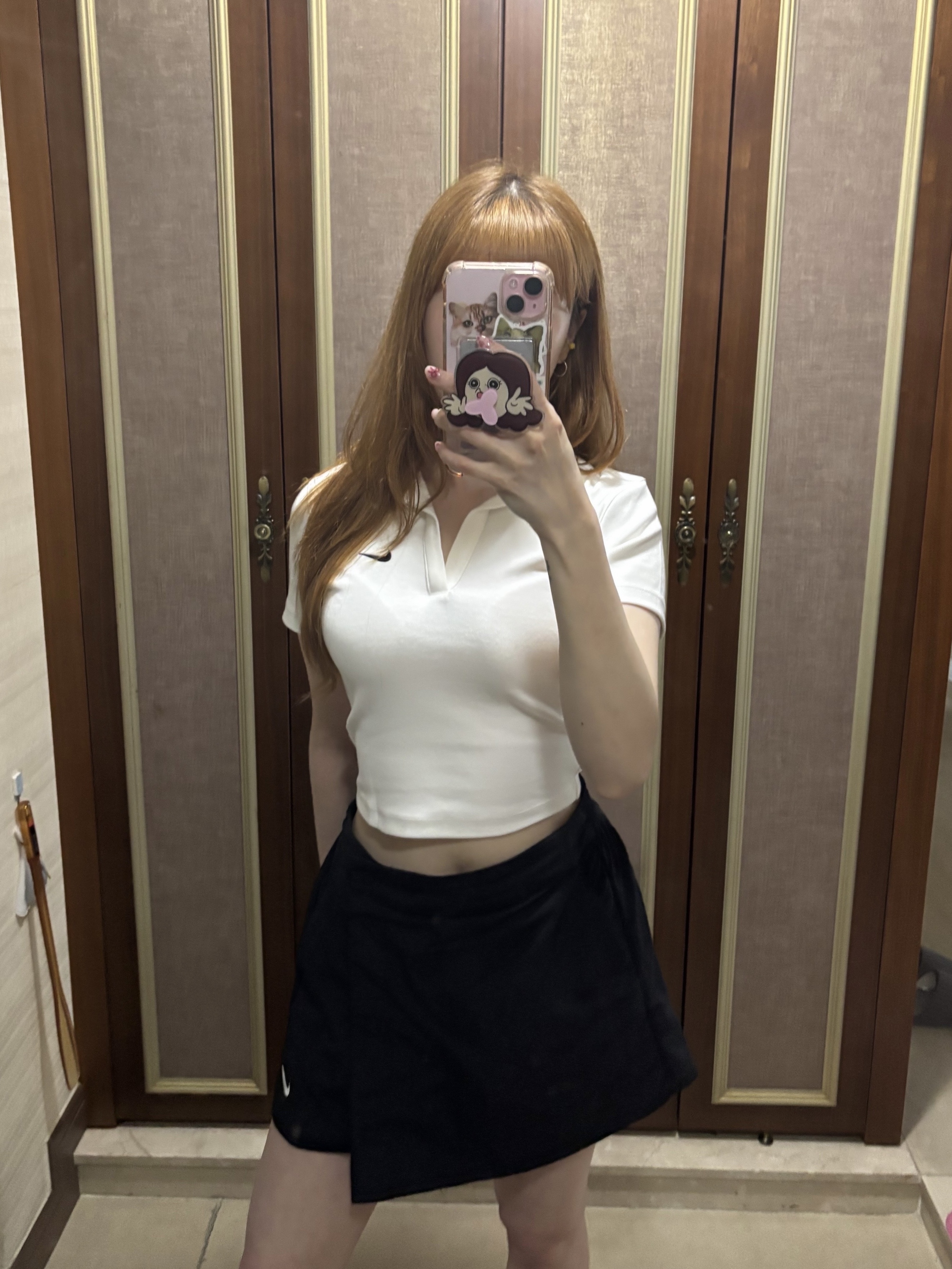(W) Nike NSW Essential Short Sleeve Polo Top White - Asia, (W) Nike Shox R4 Black 착용 스타일 - 3