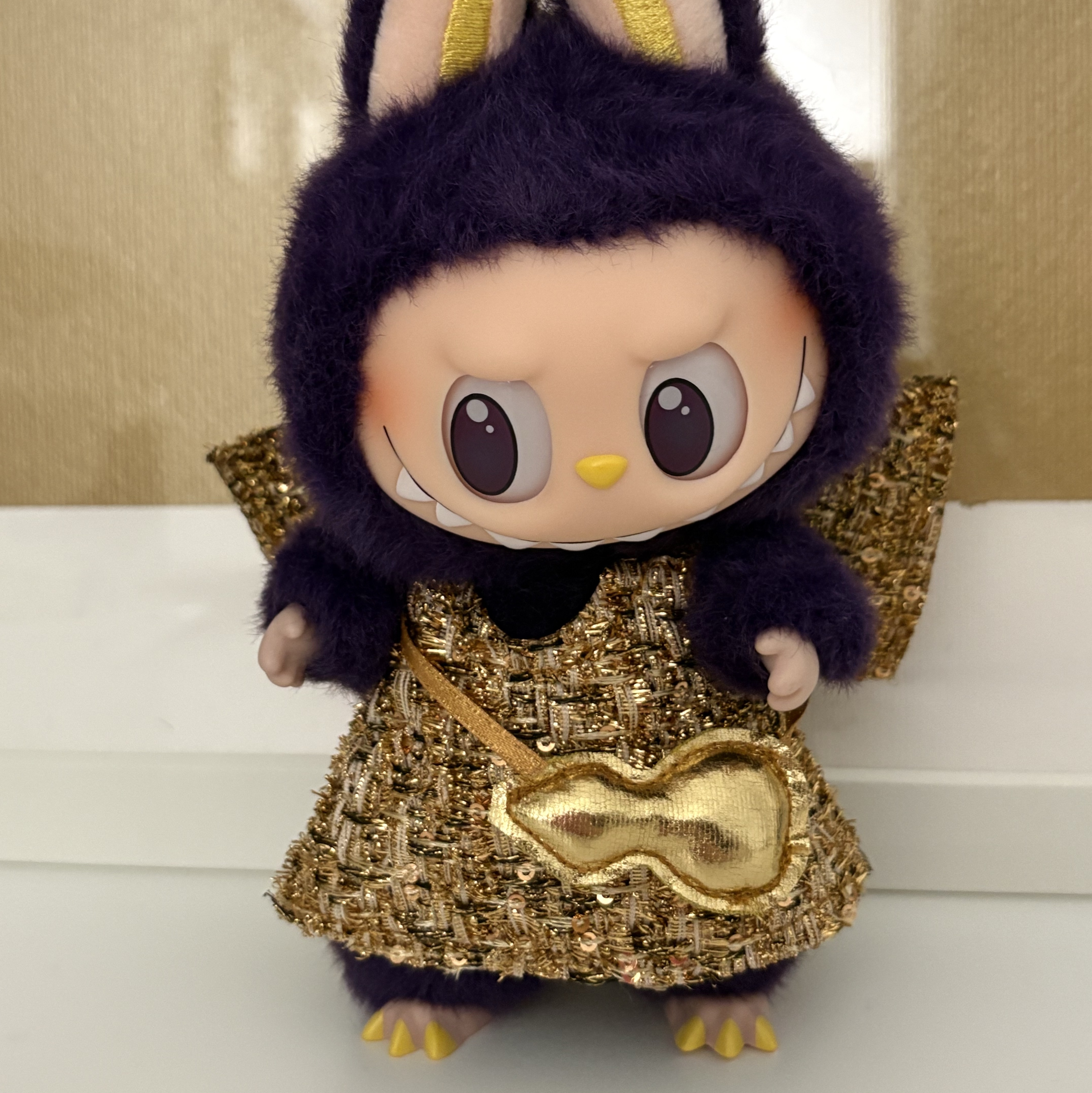 Pop Mart Labubu x Pronounce Lucky Fairy Toy Keyring 착용 스타일