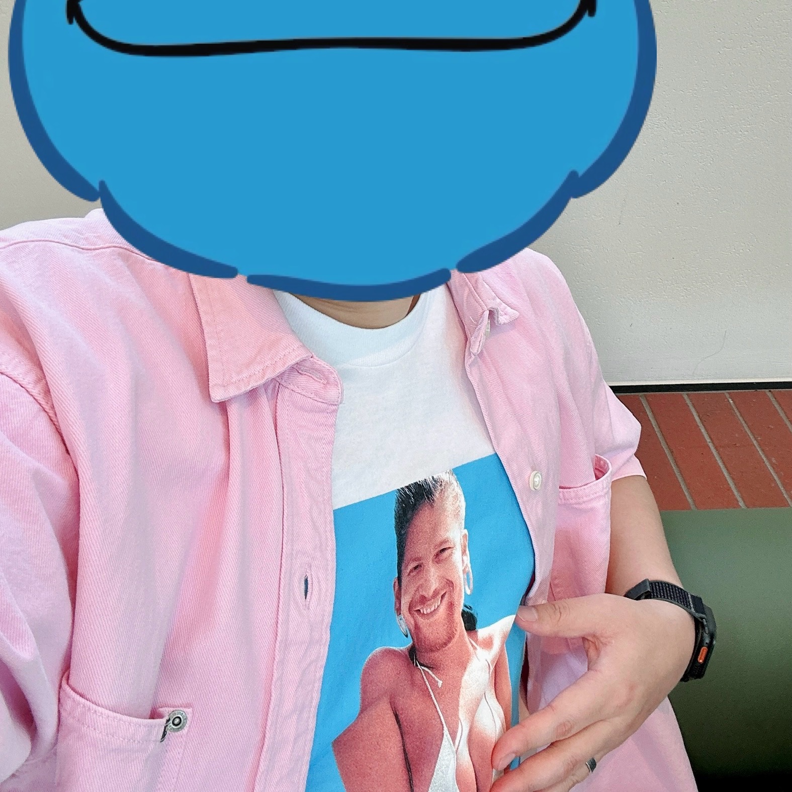 Supreme Loose Fit S/S Denim Painter Shirt Pink - 24SS, Supreme x Aphex Twin Windowlicker T-Shirt White - 25SS 착용 스타일 - 2
