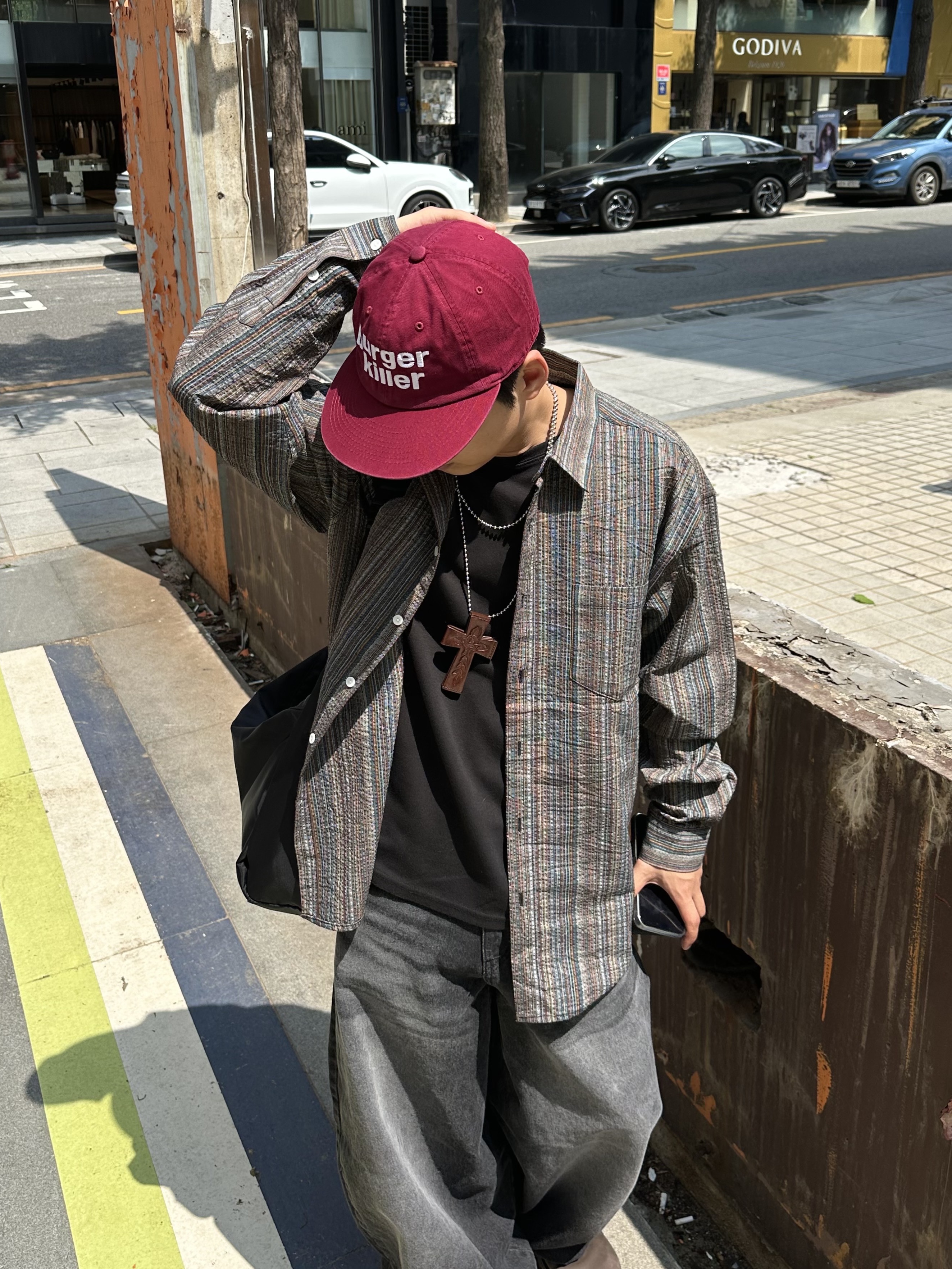 Sculptor x ED Hardy Cross Leather Strap Wallet Brown, Louis Vuitton Multiple Wallet Monogram Shadow 착용 스타일 - 1