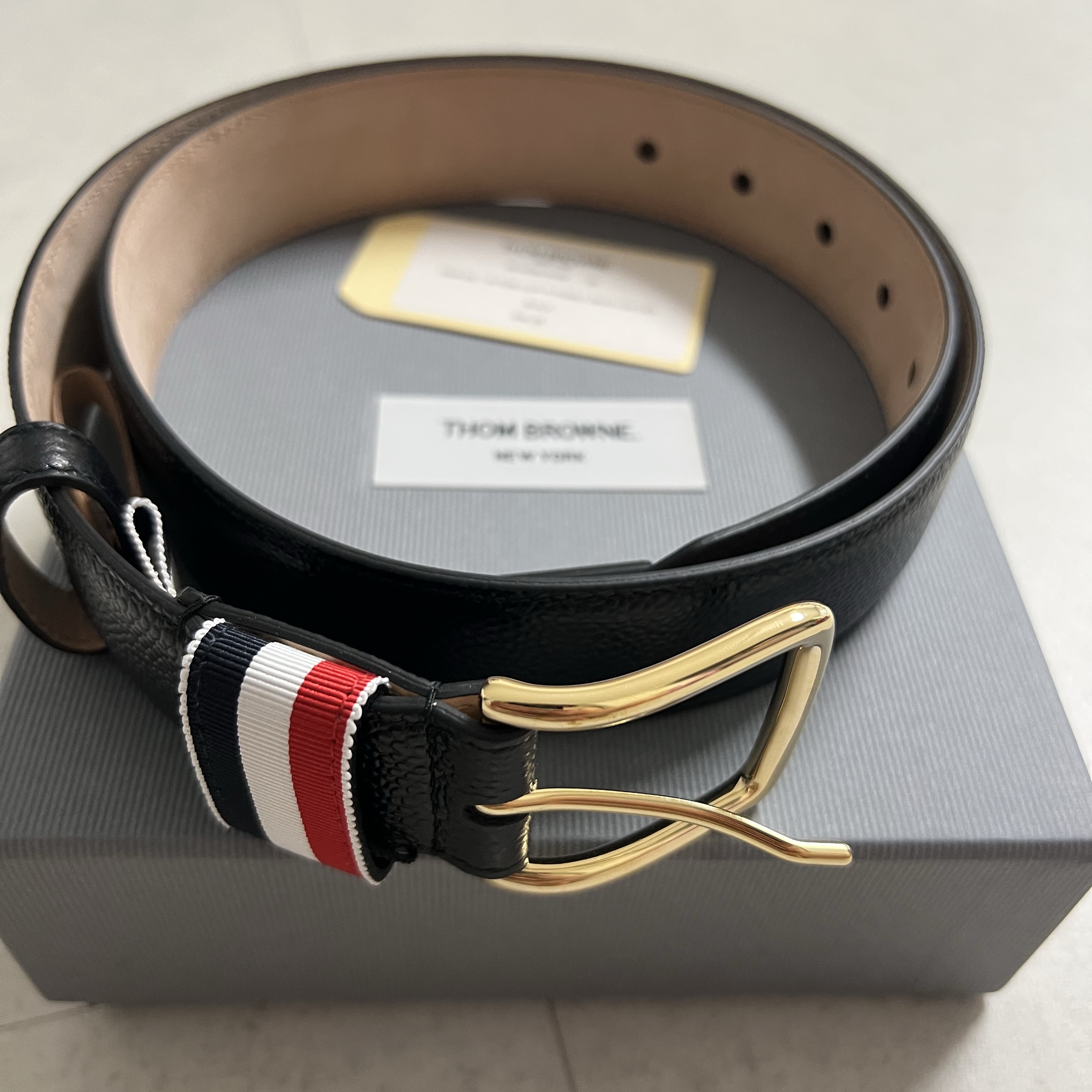 Thom Browne Calfskin Pebbled Leather Belt Black 착용 스타일