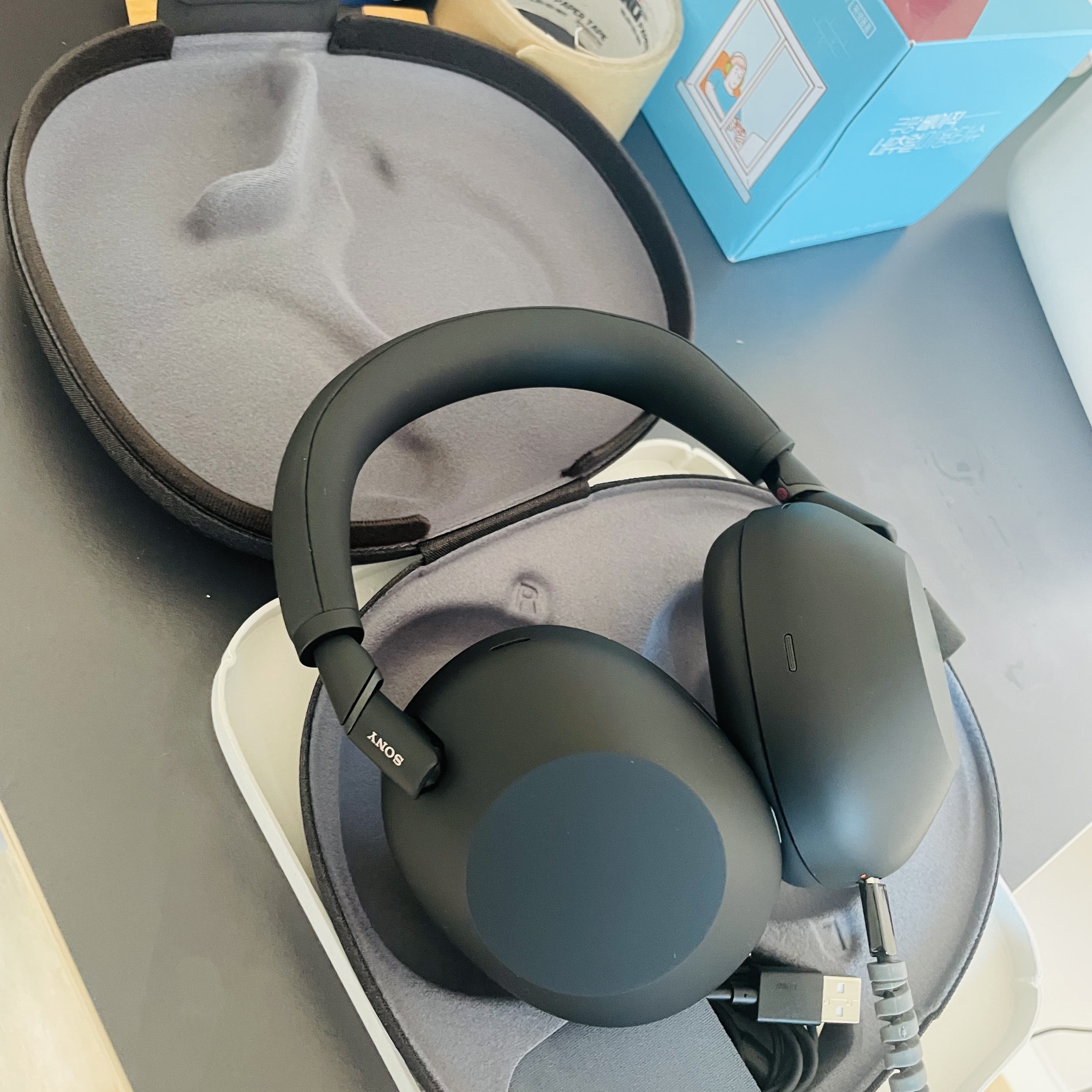 Sony WH-1000XM6 Black (Sony Korea Ver.) 착용 스타일
