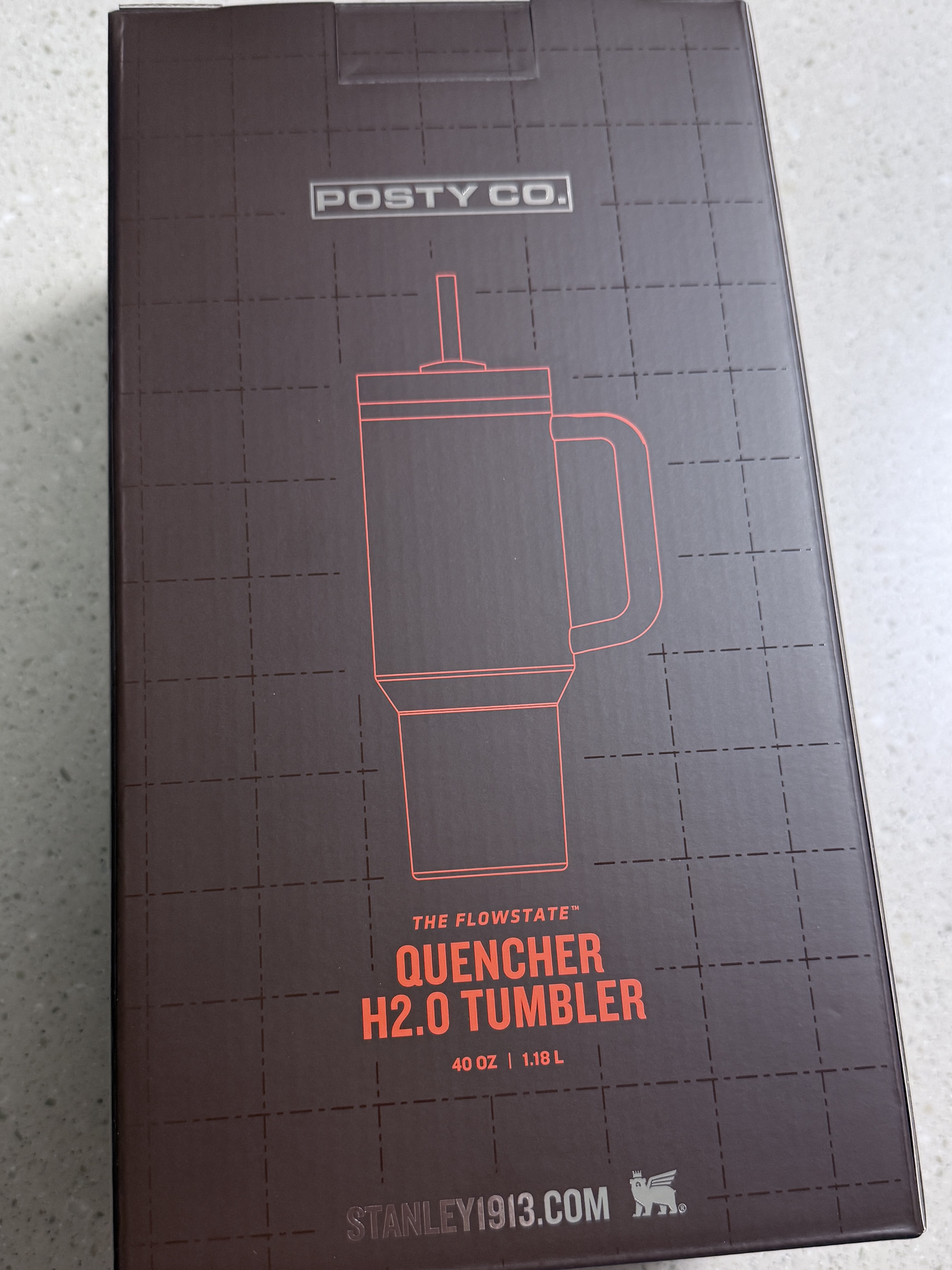 Stanley x The Post Malone Quencher H2.0 Flowstate Tumbler 1.18L Multicam 착용 스타일 - 5