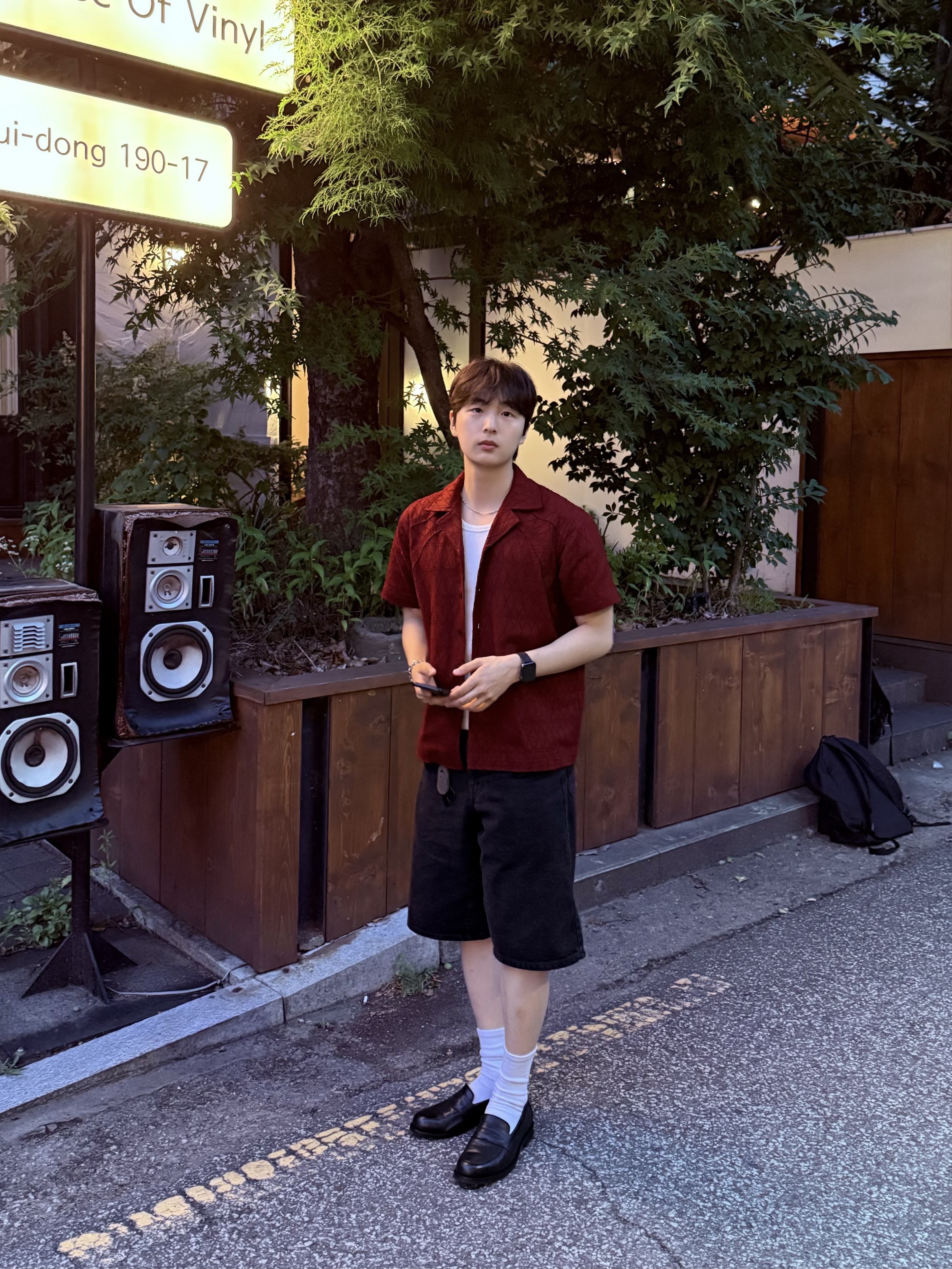 Thevinylhouse Texture Check Shirts Wine, JOSEPHT Morgan Black 착용 스타일 - 2