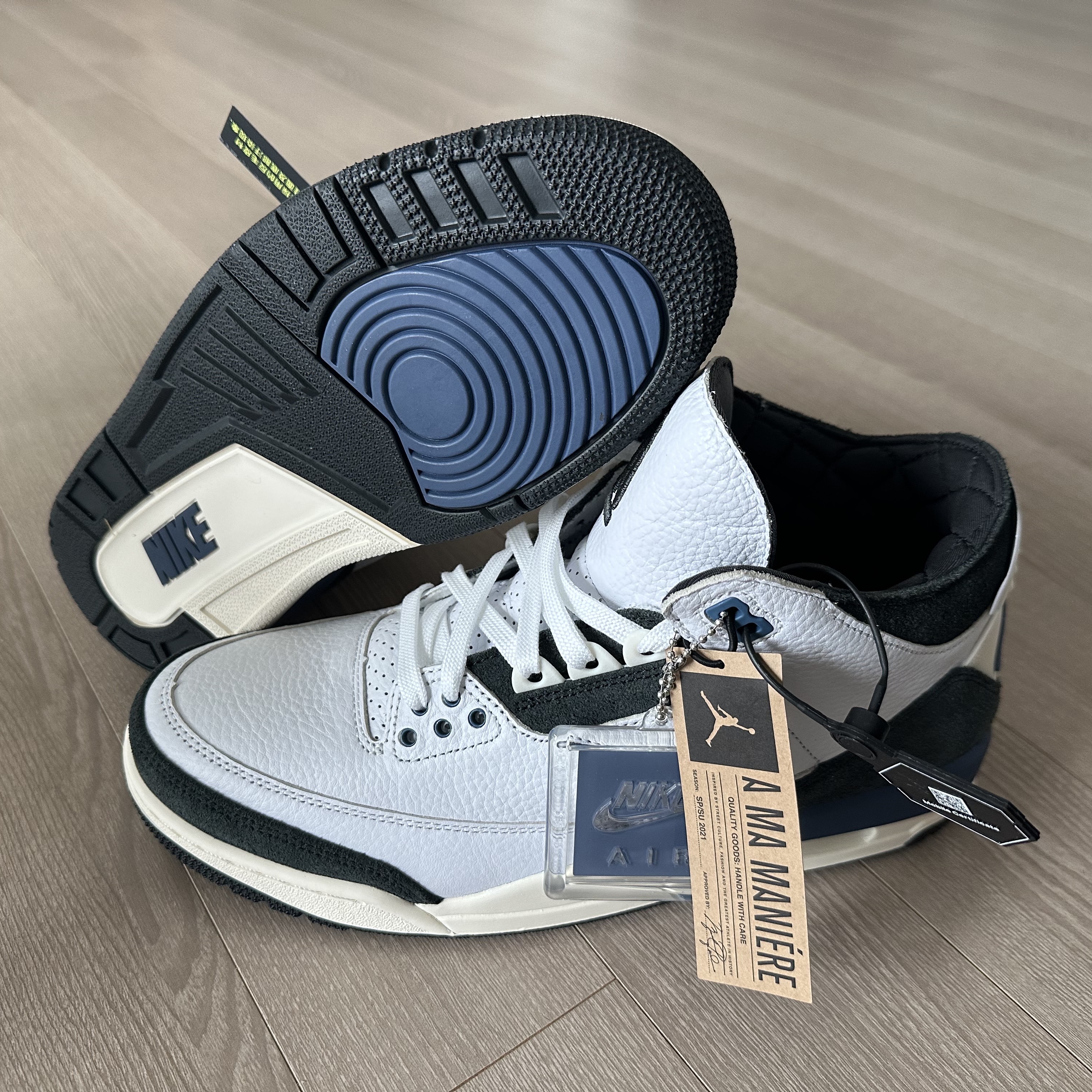 Jordan 3 Retro Seoul 2.0, Jordan 3 x A Ma Maniere Retro OG SP For The Love 착용 스타일 - 3