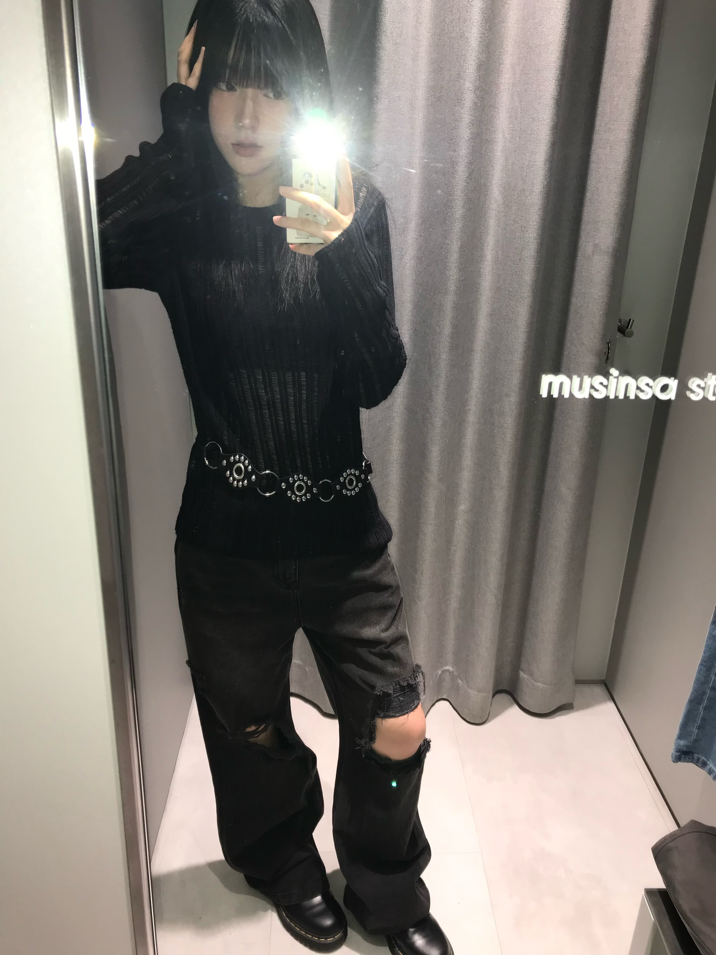 Dr. Martens 1461 Bex Black 착용 스타일 - 1