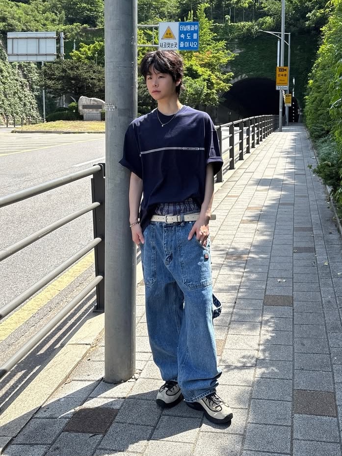 SPORT CHAMBER SC 90's Carpenter Denim Pants Blue, Nike x Stussy Air Penny II Rattan and Limestone 착용 스타일 - 2