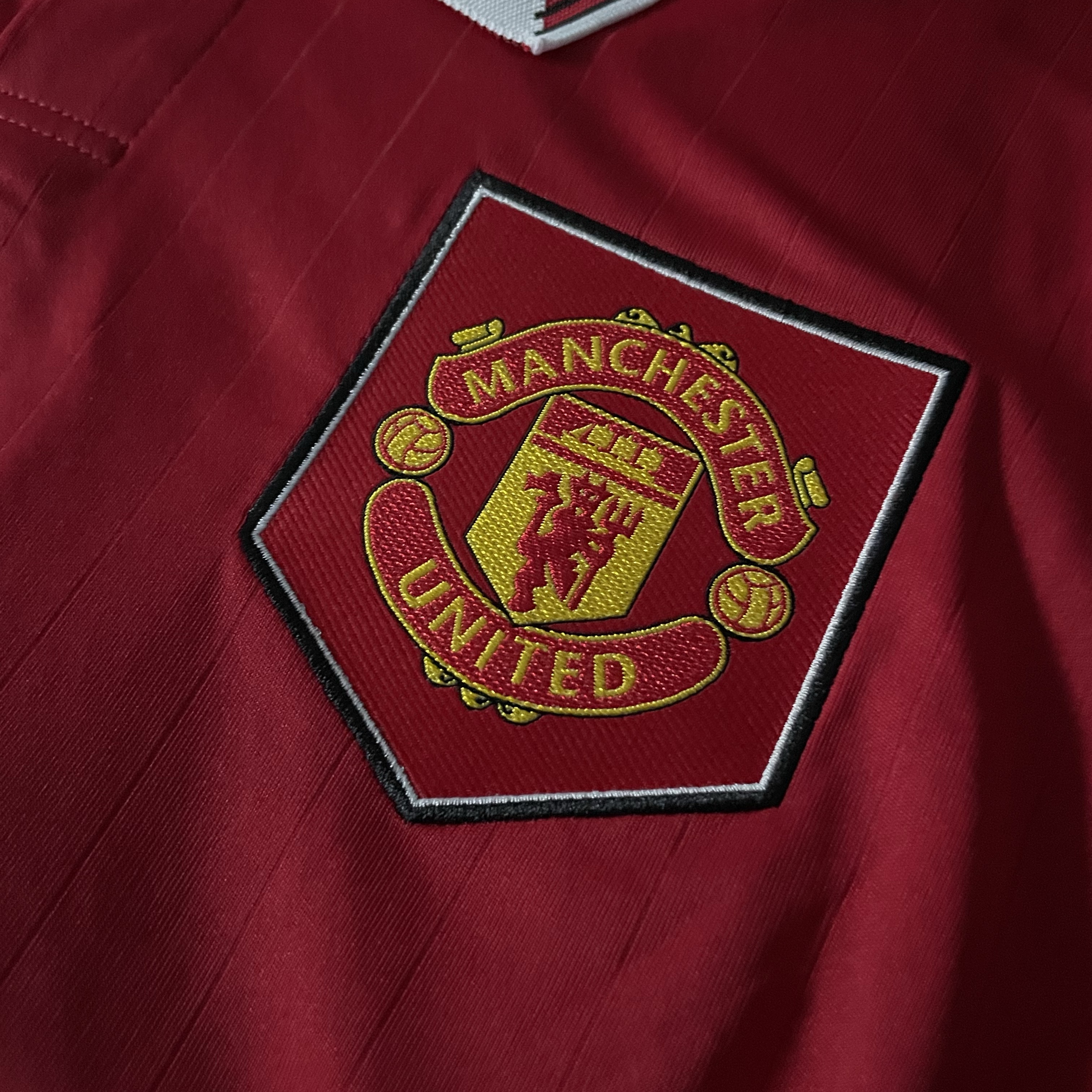 Adidas Manchester United 2022/23 Home Jersey Real Red - US Sizing (Non Marking Ver.) 착용 스타일 - 2