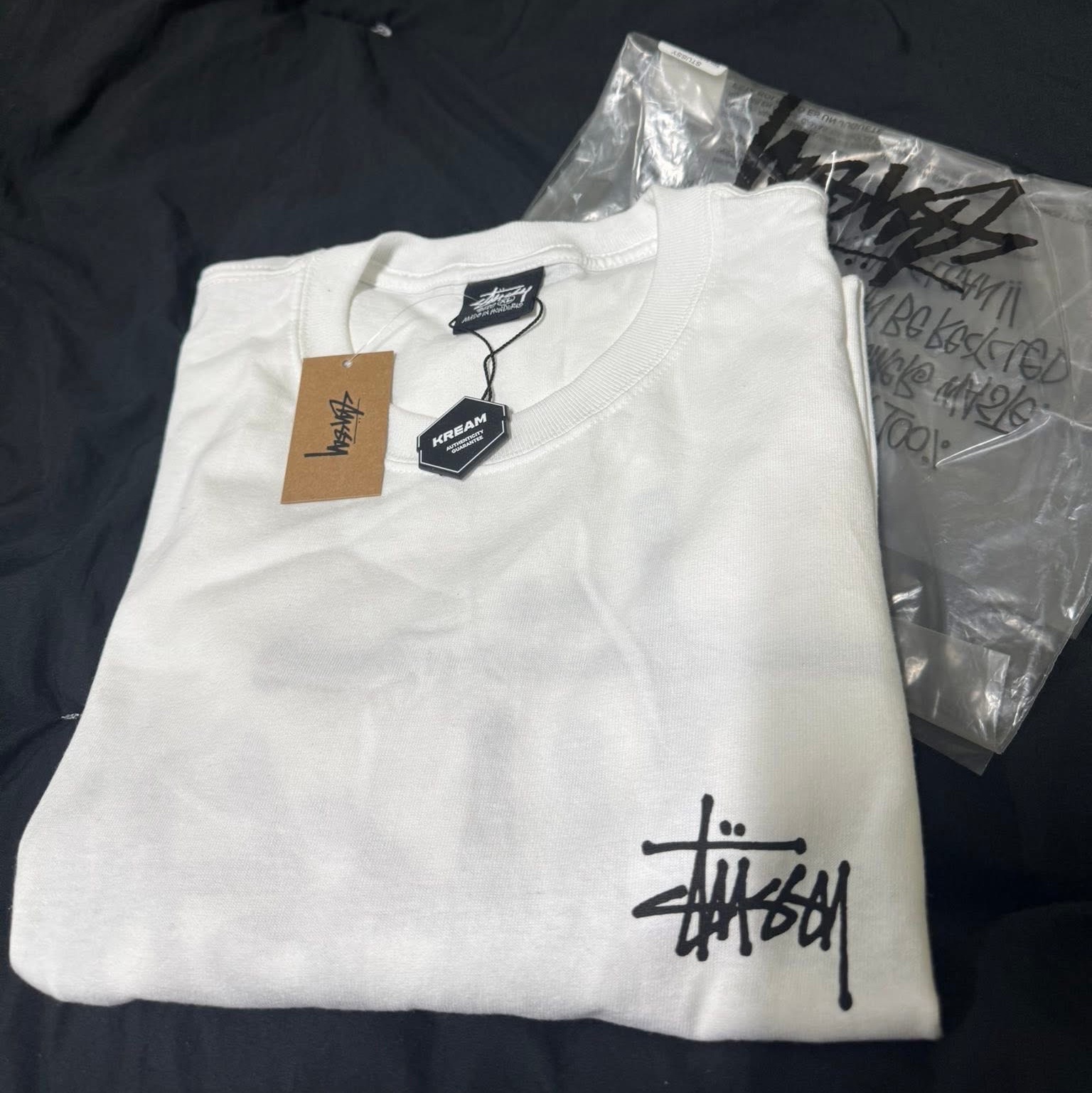 Stussy Basic Stussy T-Shirt White 2024, 2025 착용 스타일