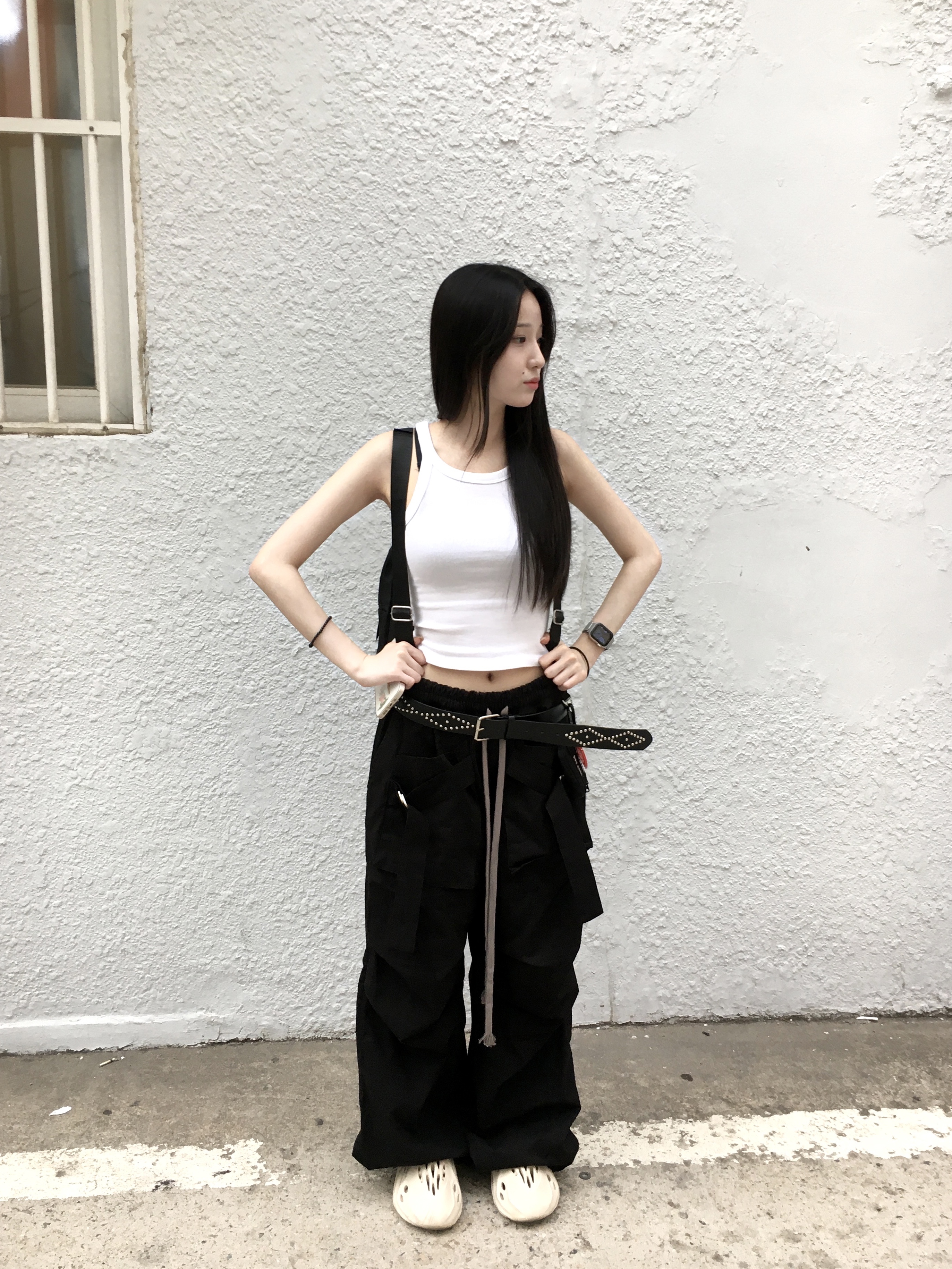 Wapworks Wide Safety Cargo Pants Black, Adidas Yeezy Foam RNNR Sand 착용 스타일 - 1