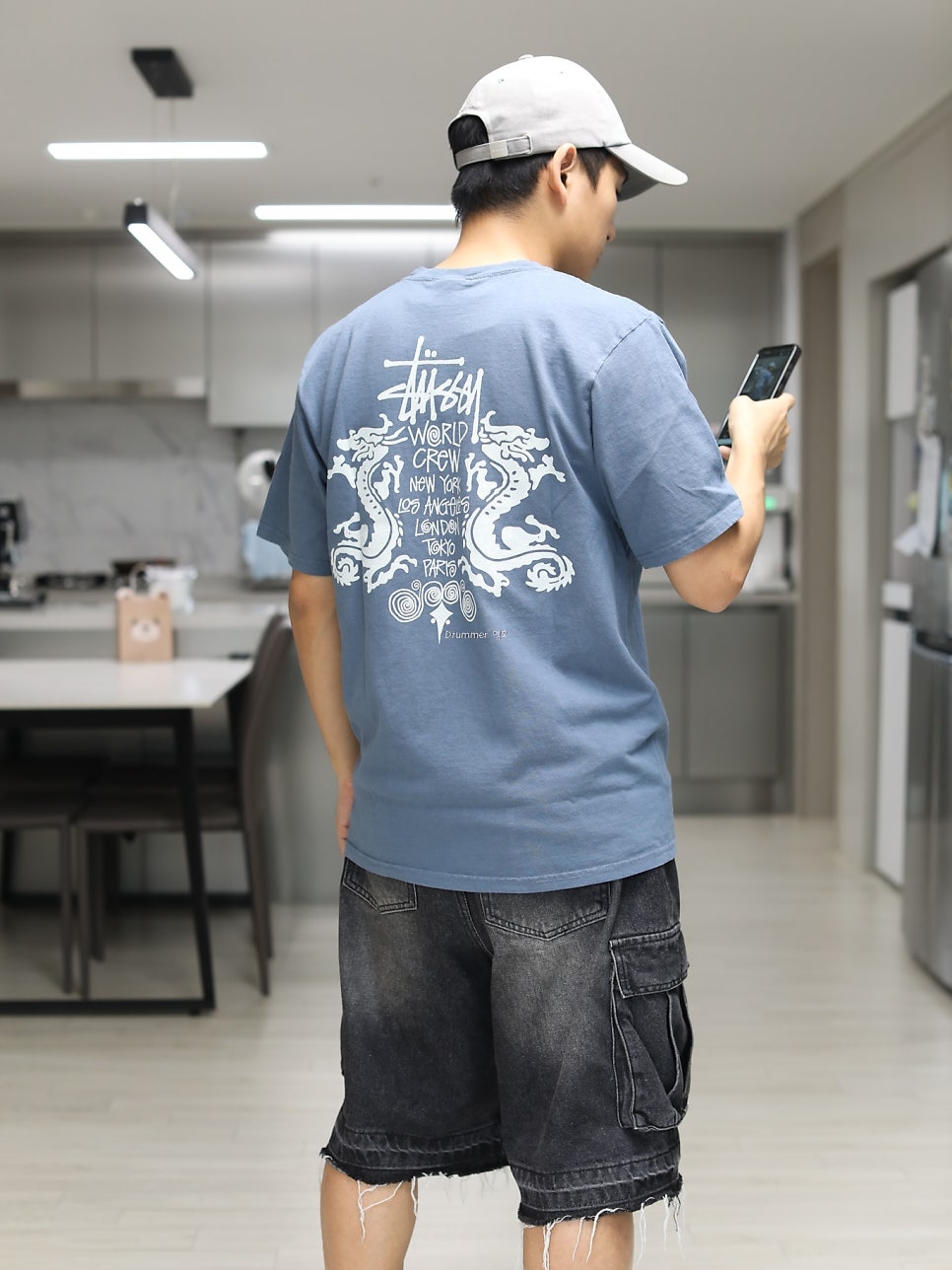 Stussy Double Dragon Pigment Dyed T-Shirt Navy 착용 스타일 - 2