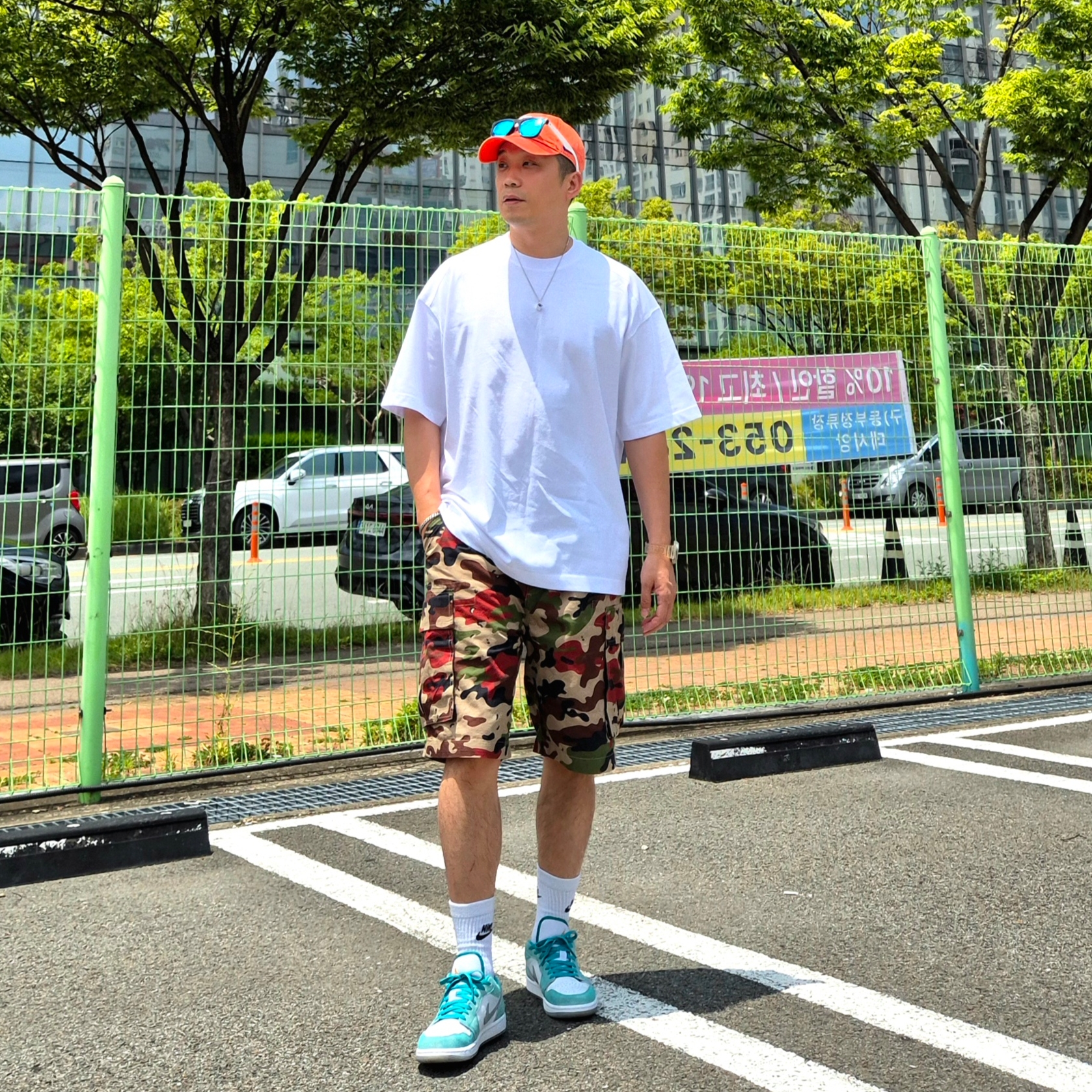 Jordan 1 Low SE New Emerald, Casio G-Shock GA-2100SKE-7A 착용 스타일 - 2