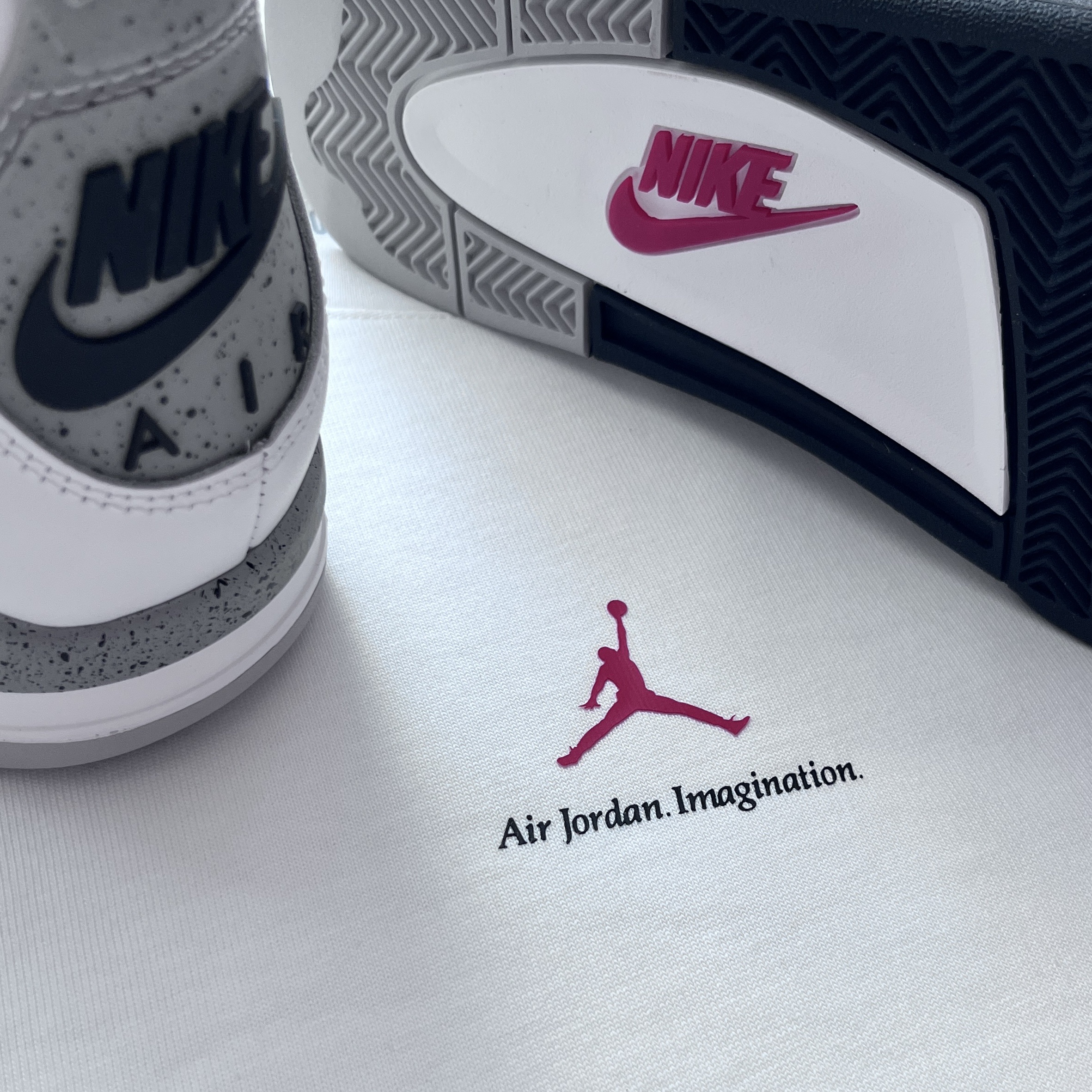 Jordan x Nigel Sylvester T-Shirt White (HQ1736-100), Jordan 4 x Nigel Sylvester Retro OG SP Brick by Brick 착용 스타일 - 6