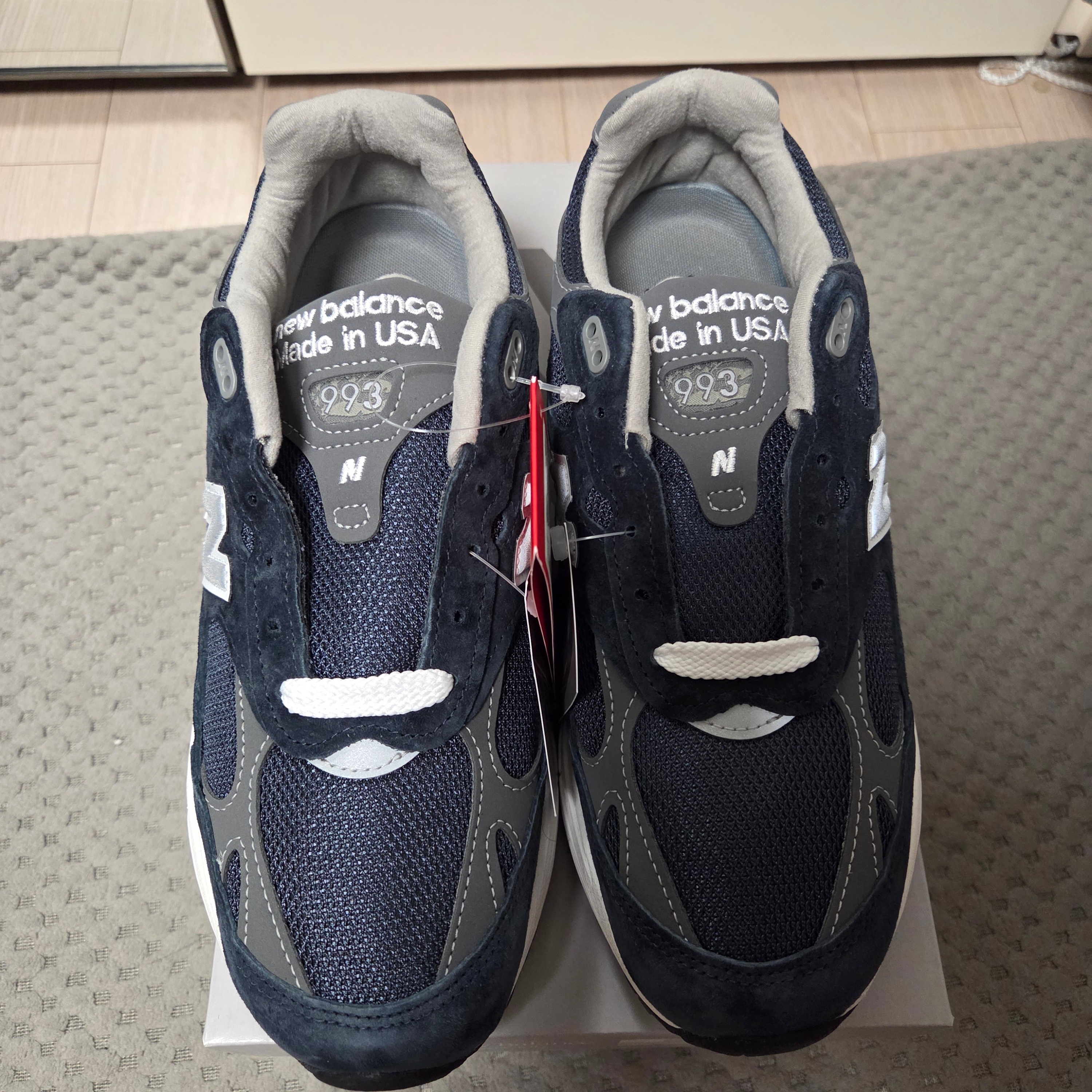 New Balance 993 Made in USA Navy - D Standard 착용 스타일 - 1