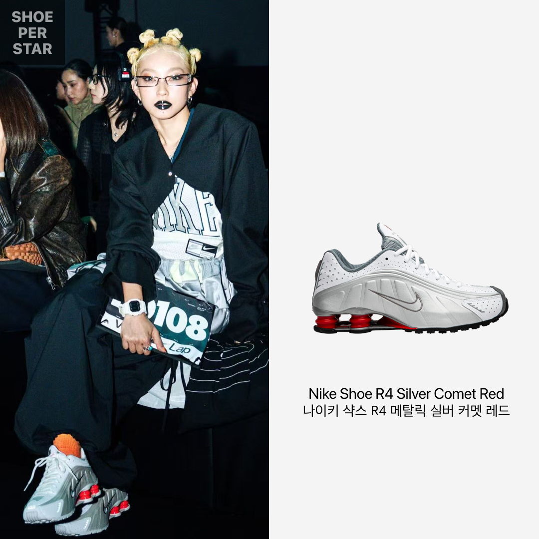 Nike Shox R4 Metallic Silver Comet Red 착용 스타일 - 2