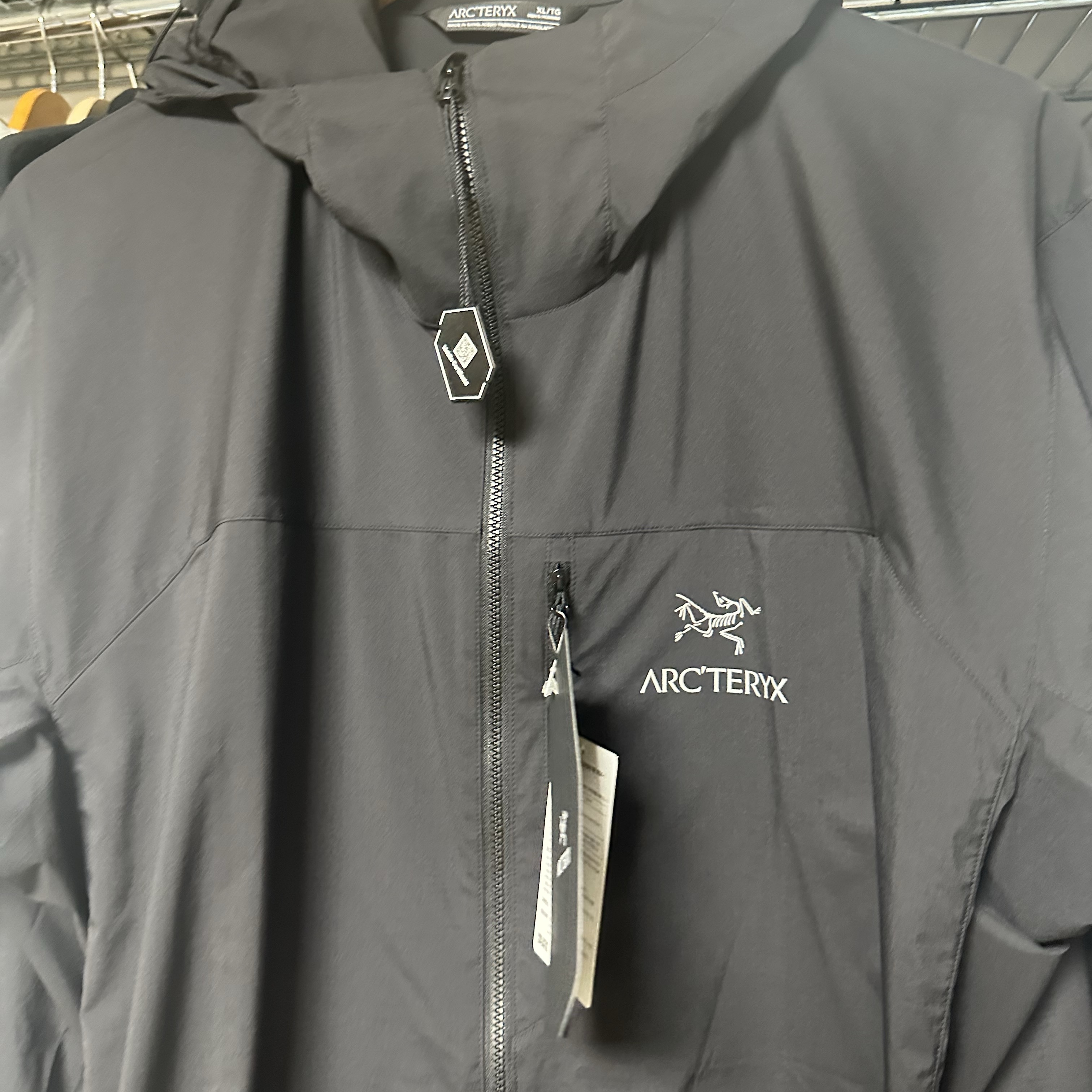 Arc'teryx Squamish Hoody Black 착용 스타일