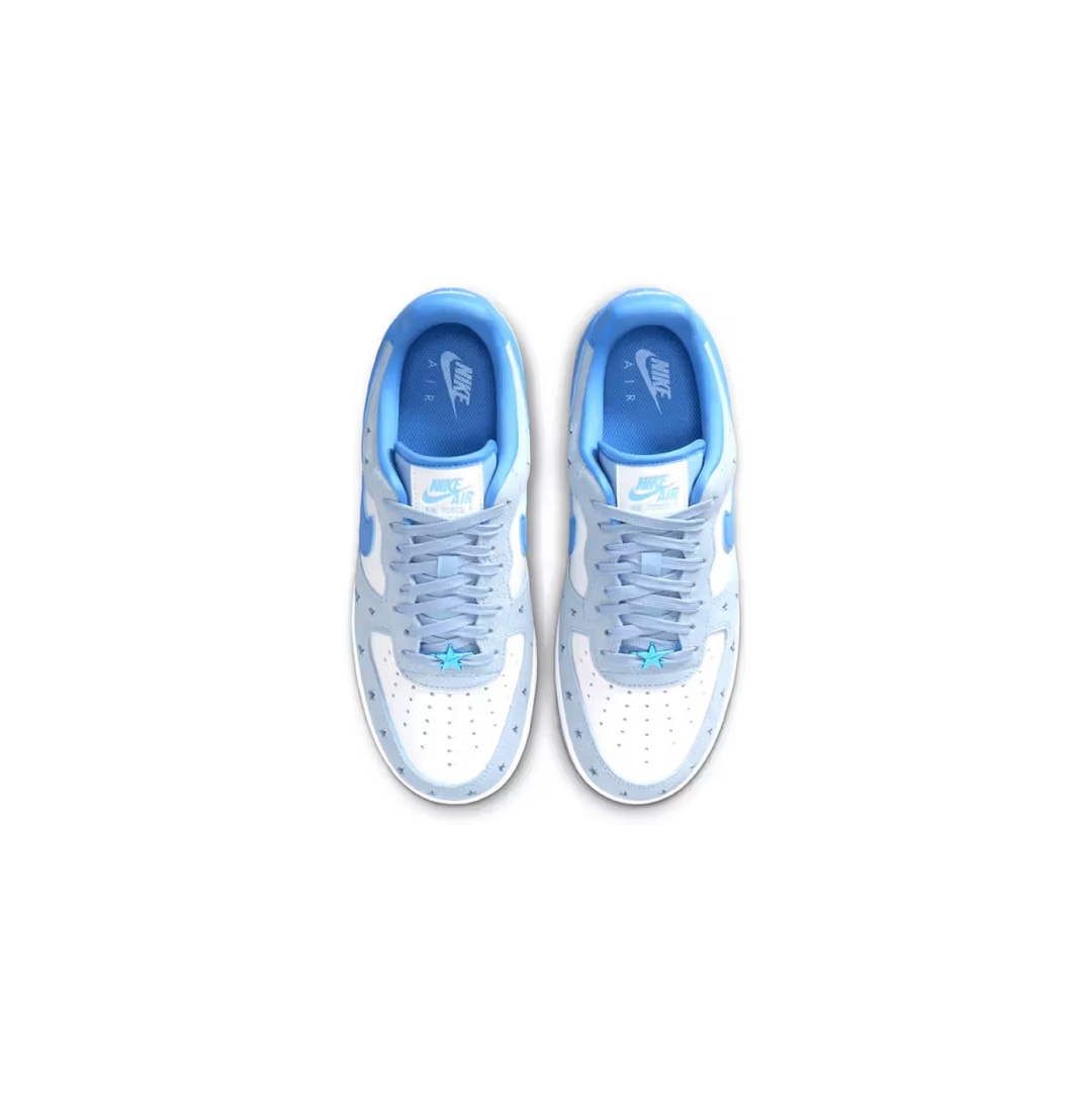 (W) Nike Air Force 1 '07 XX Star Studded White, Nike Air Force 1 '07 White Hyper Royal 착용 스타일 - 3
