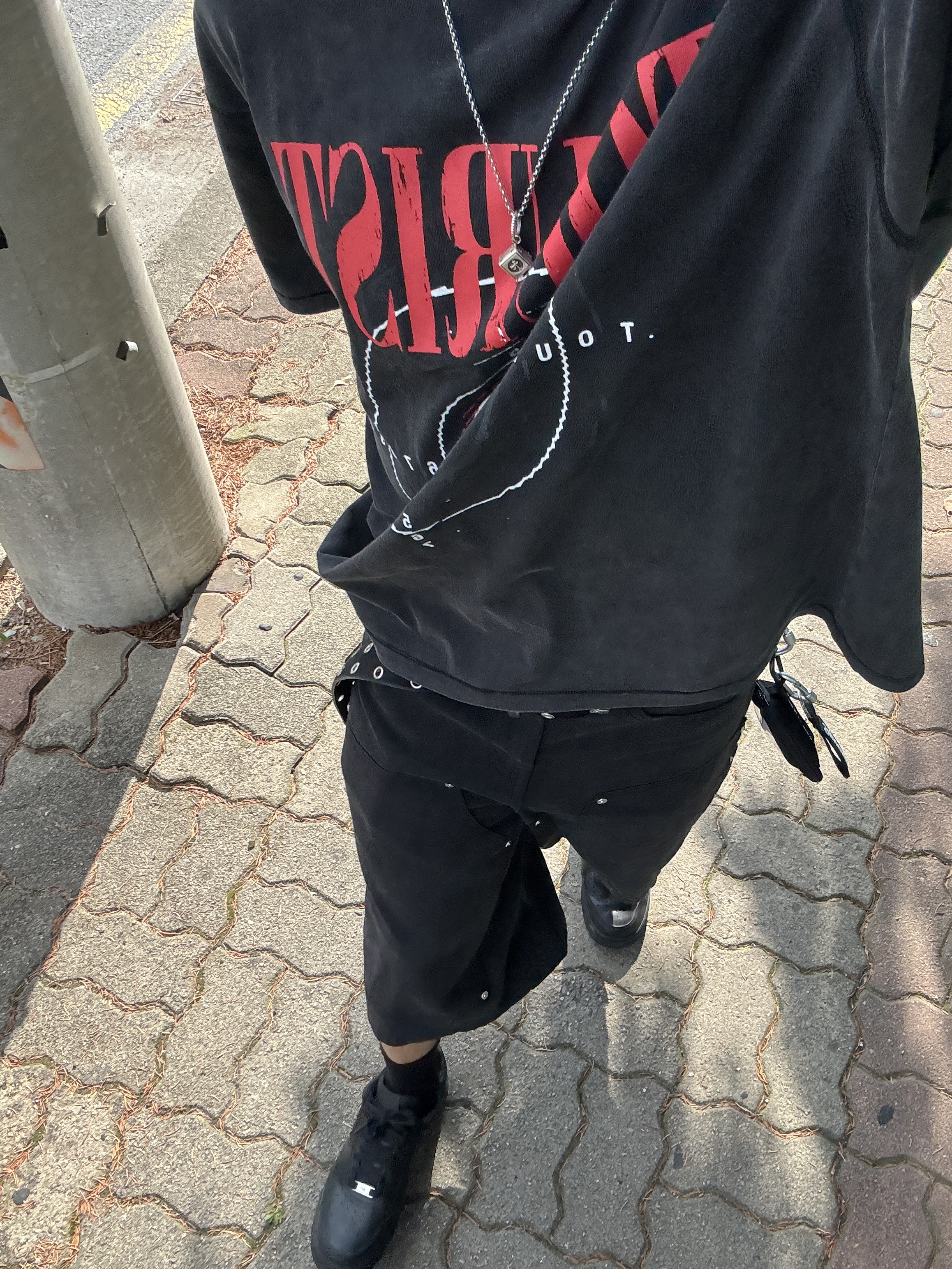 ETCE Tourist Pigment Washed T-Shirt 2.0 Black, Kamien x MJD Double Hole Belt Black Shearling Calfskin 착용 스타일