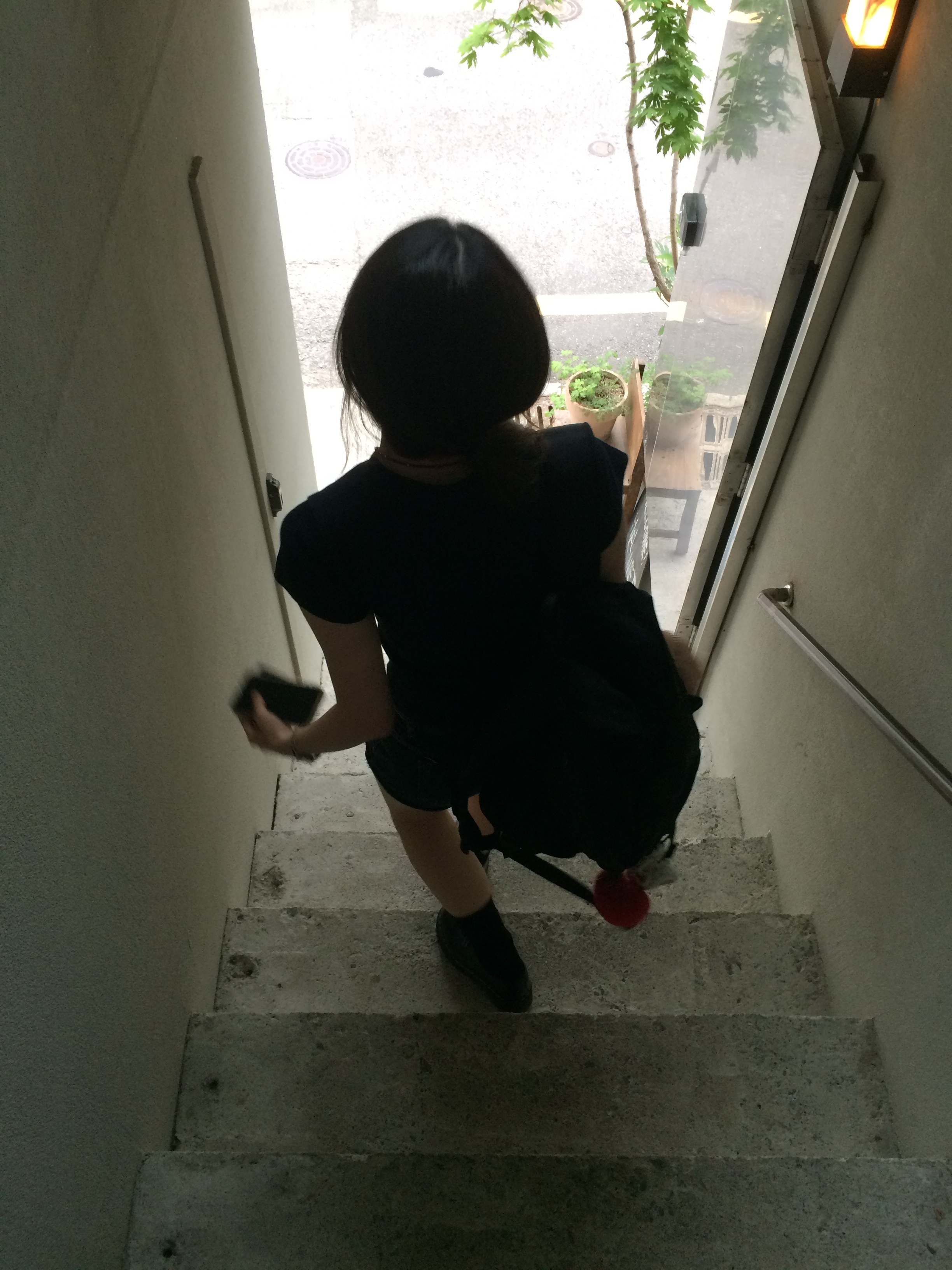 Dr. Martens 1461 Quad Black, (W) Glowny G Classic Fitted T-Shirt Navy 착용 스타일 - 2