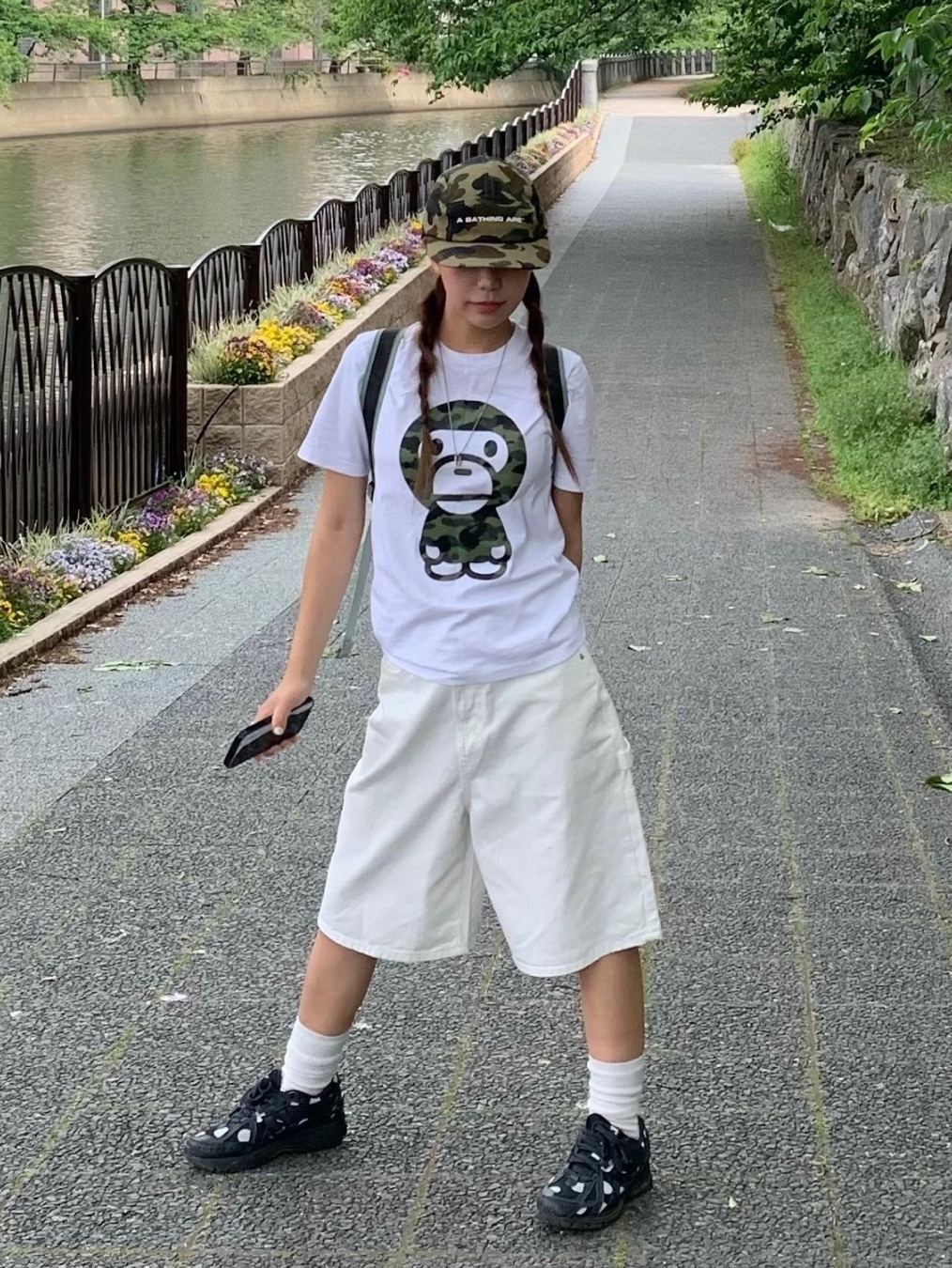 New Balance 1906R Polka Dot Black, BAPE Giant 1st Camo Big Baby Milo T-Shirt White Green 착용 스타일 - 2