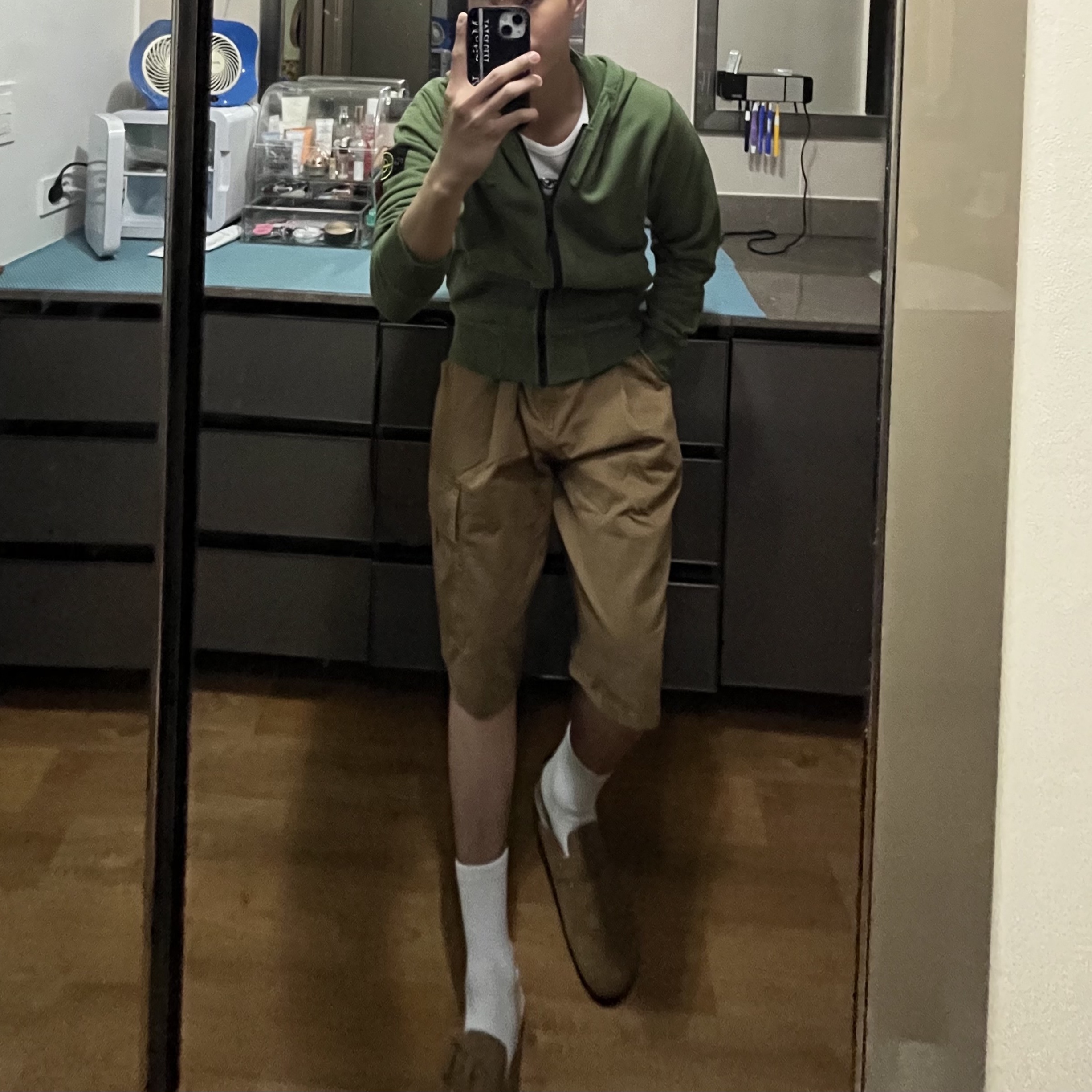 Stone Island 64220 Full Zip Hooded Sweatshirt Olive Green - 22FW, Birkenstock Boston Soft Footbed Mink - Regular 착용 스타일