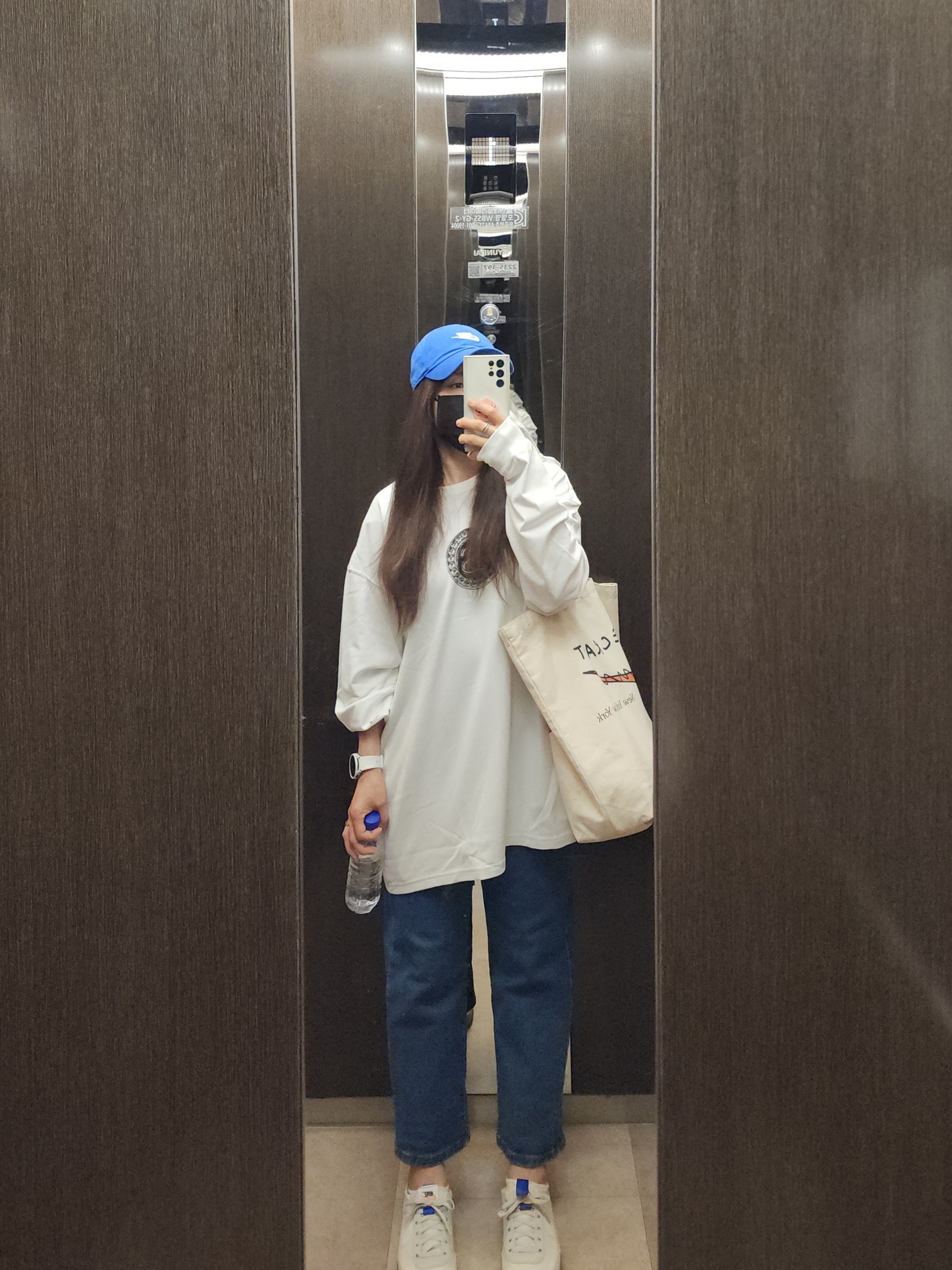 Nike x Stussy Big Swoosh LS T-Shirt White - US/EU, Nike x Tom Sachs General Purpose Shoe Light Cream 착용 스타일